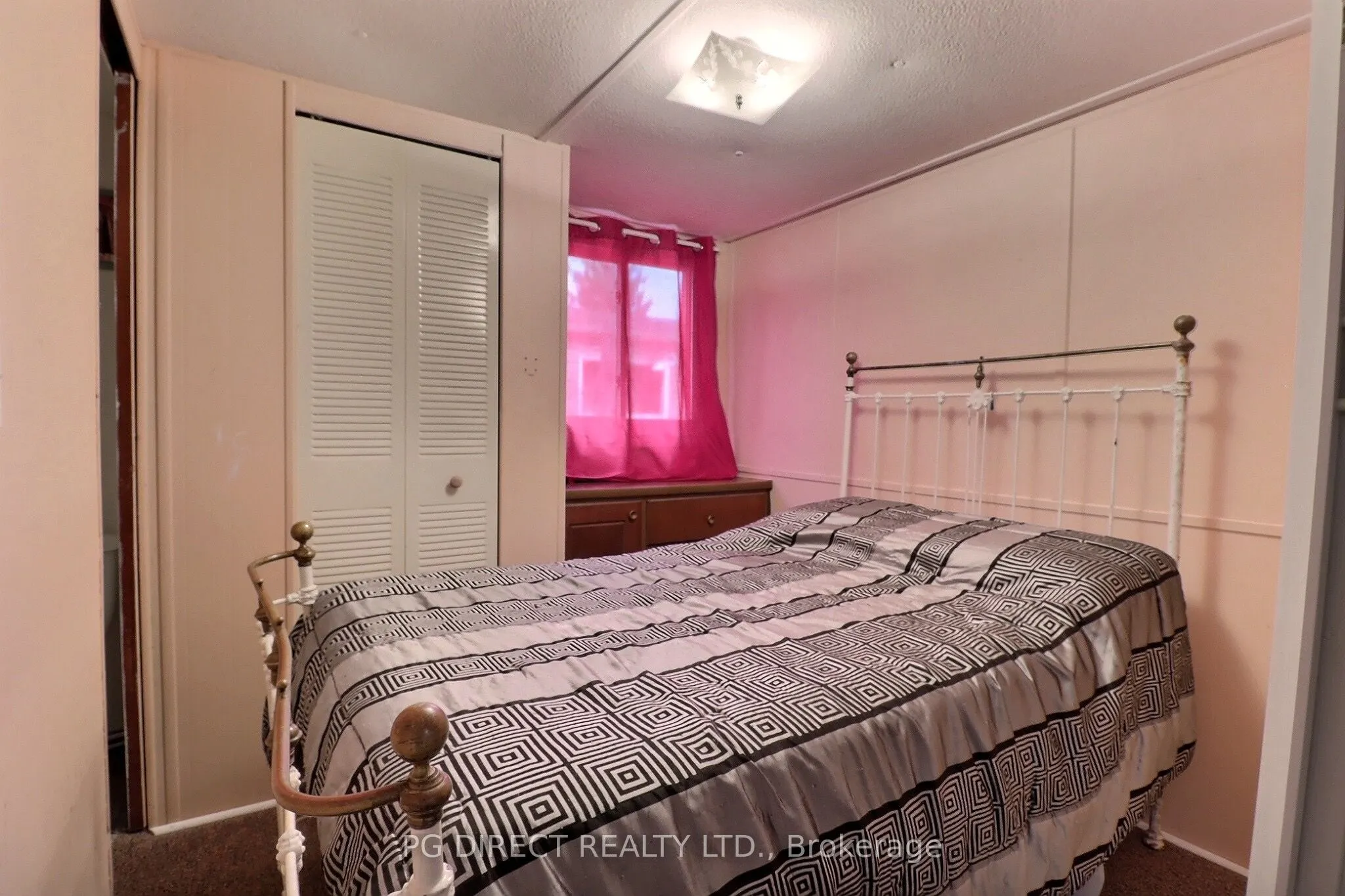 200 Agnes Street #15