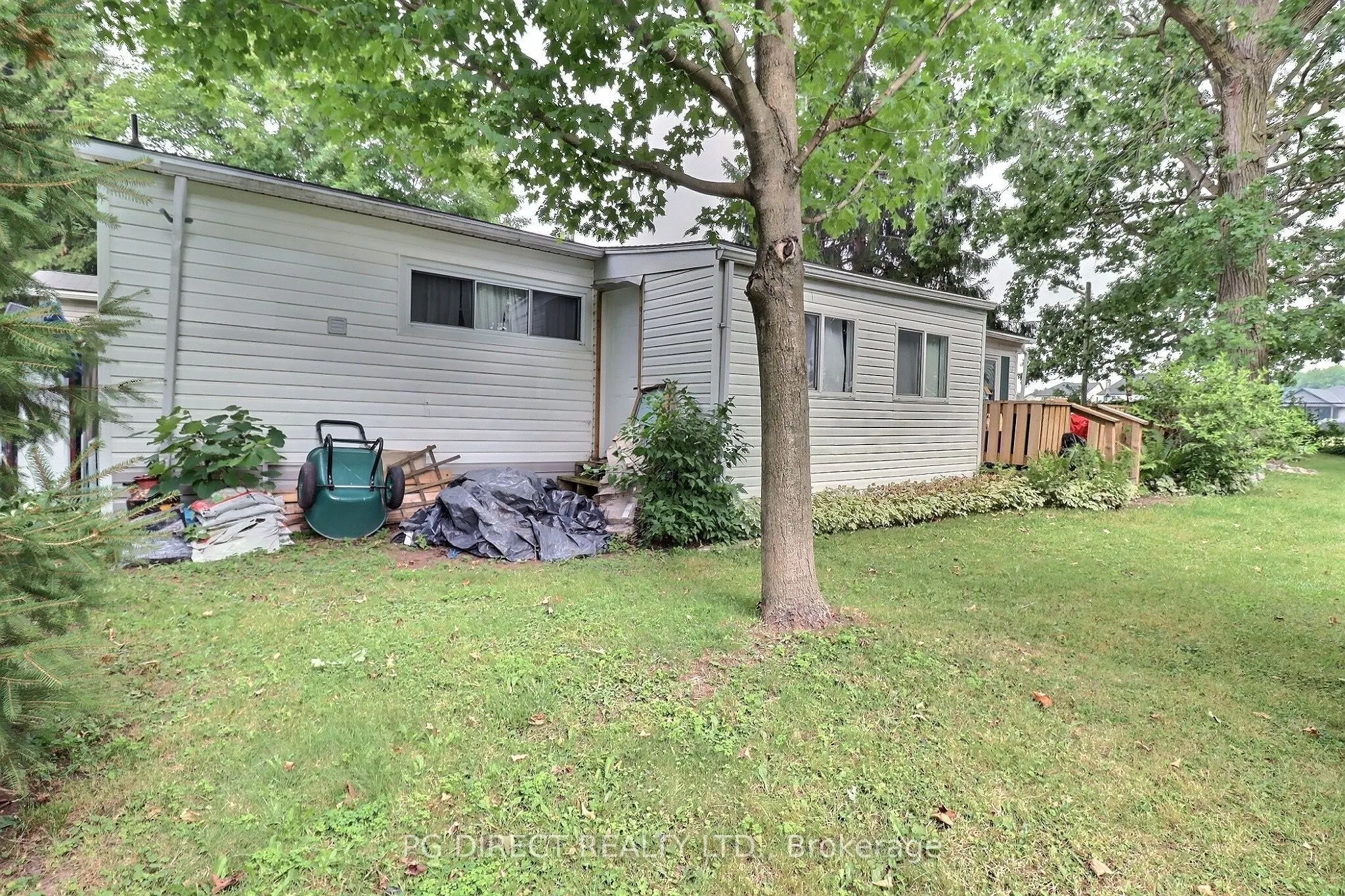 200 Agnes Street #15