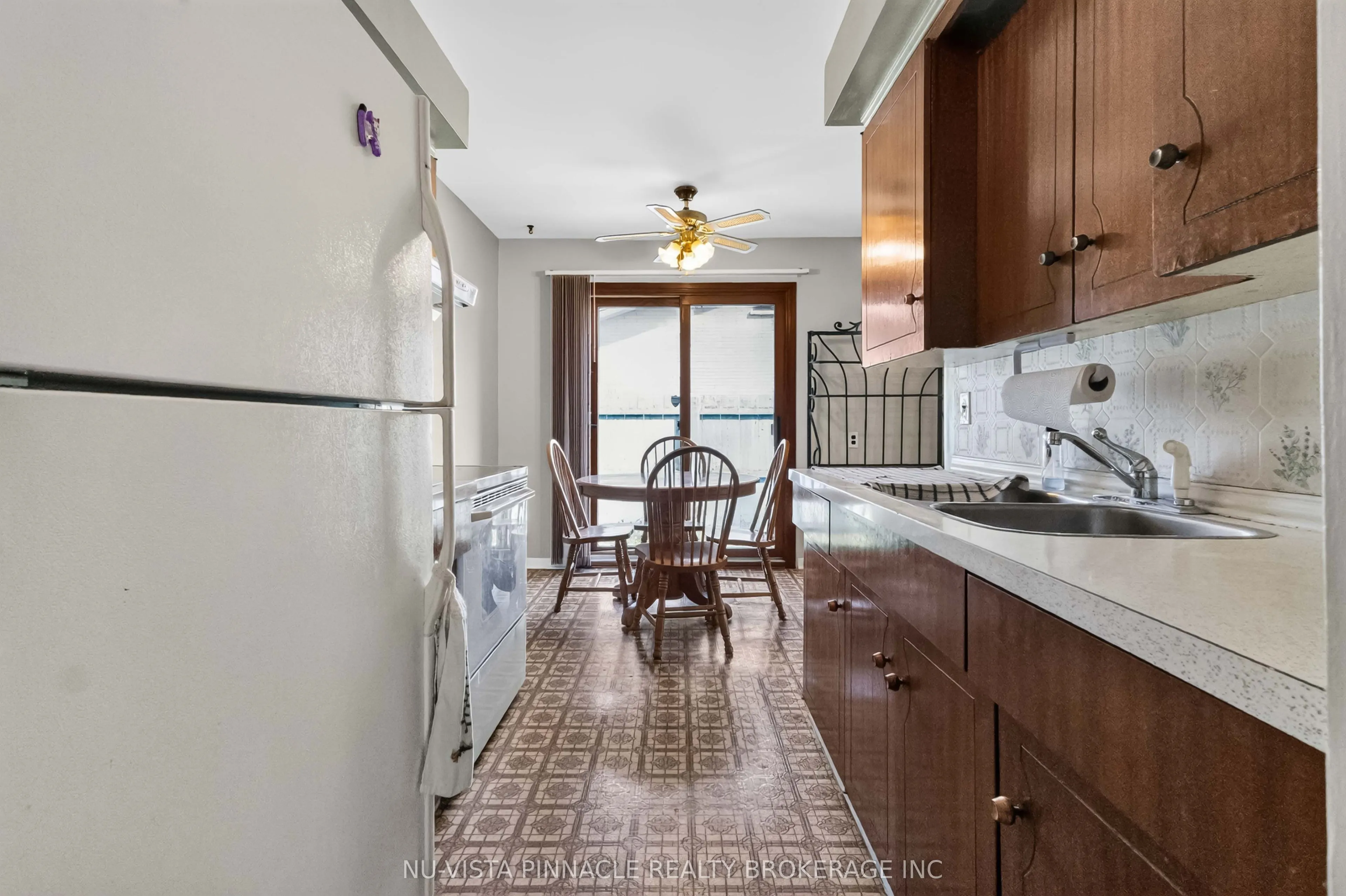 1062 Apache Road
