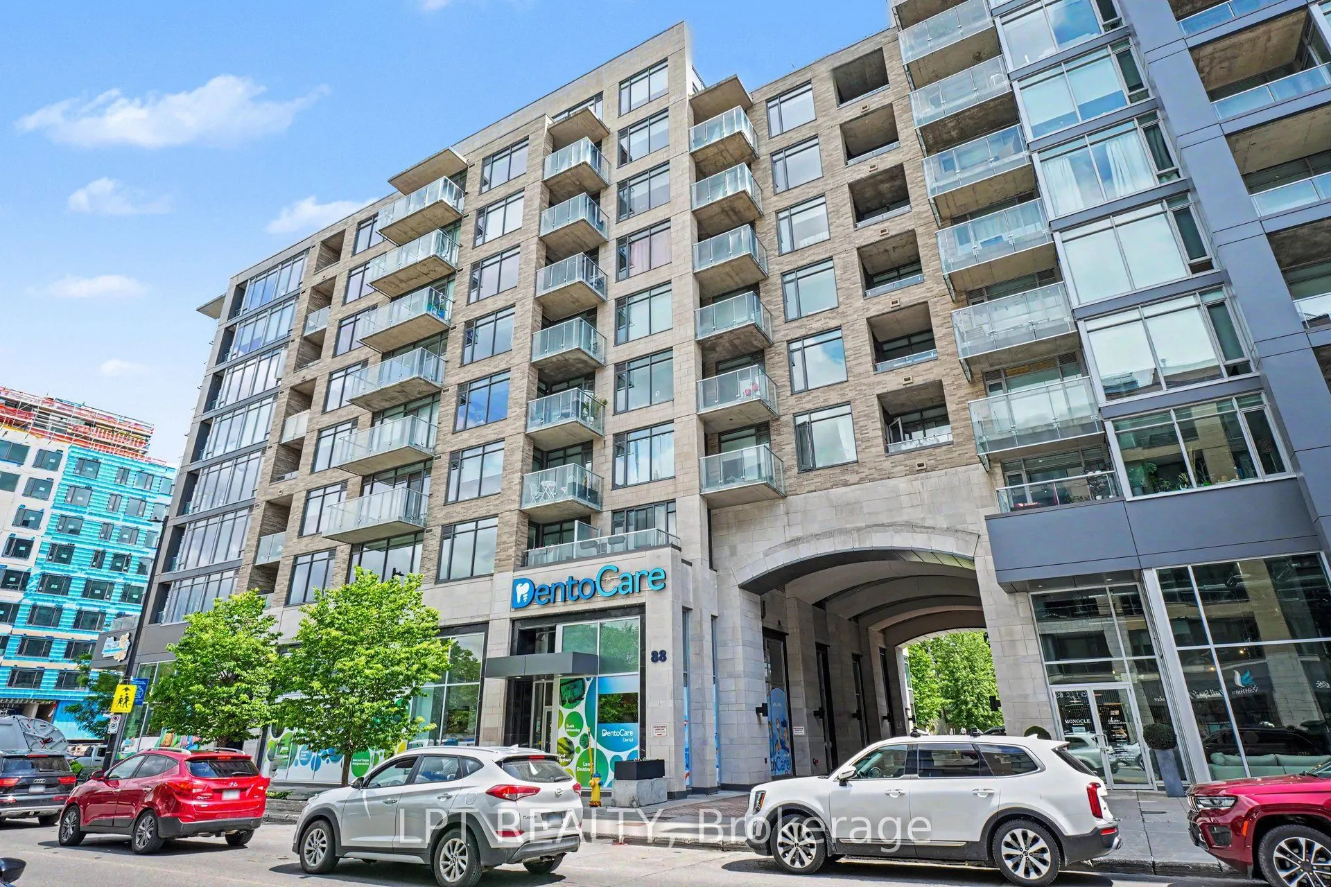 88 Richmond Road #512
