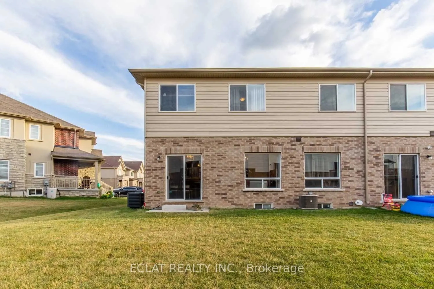 82 Bradbury Road