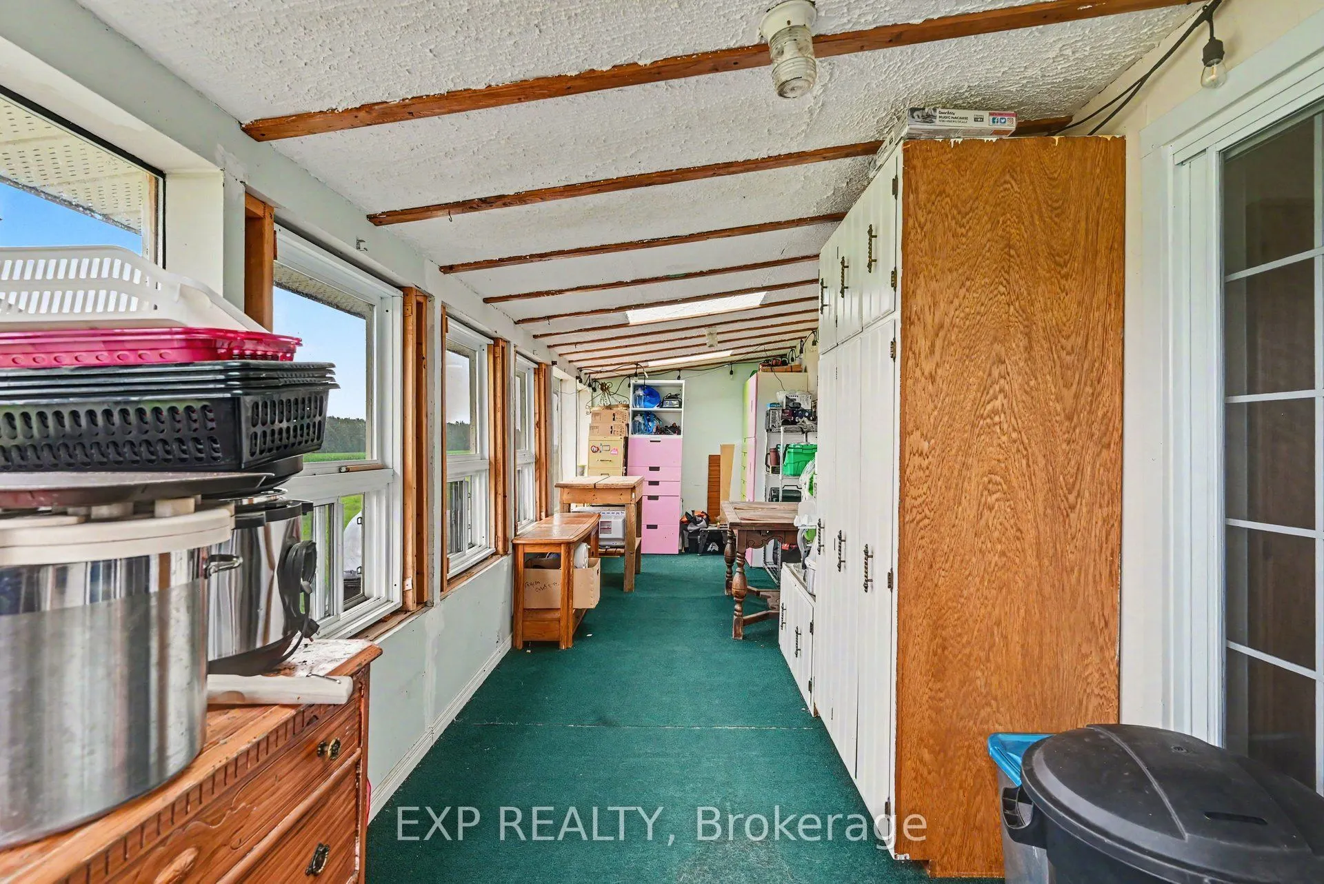 5233 3rd Line Road