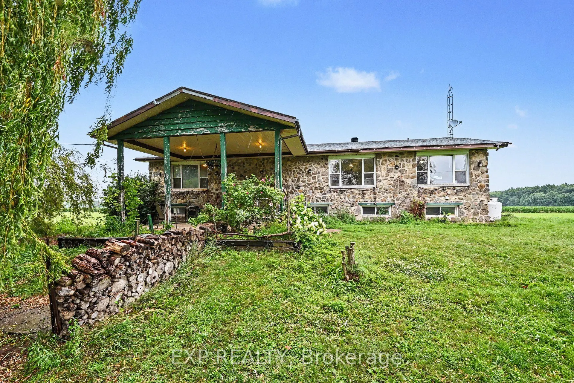 5233 3rd Line Road