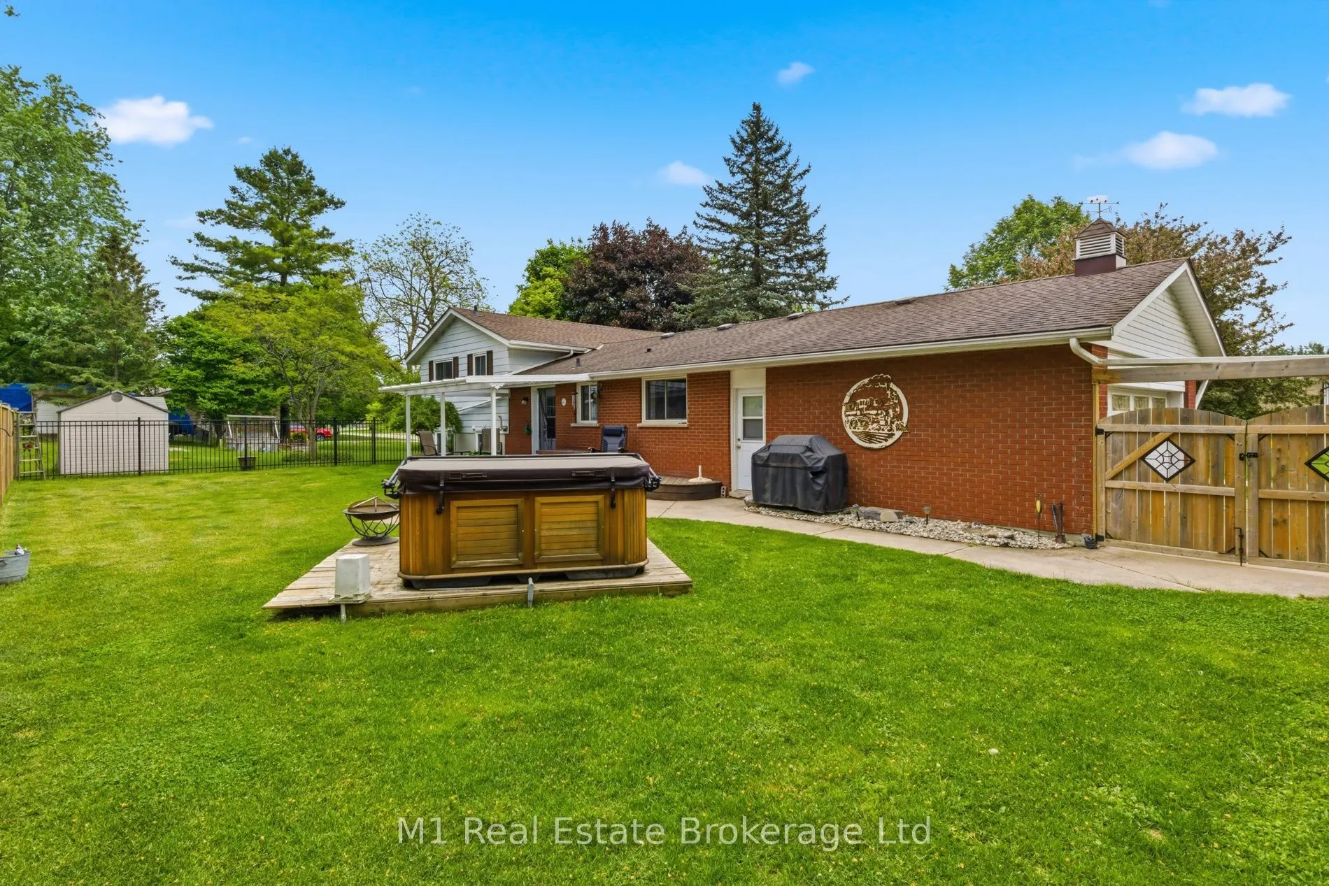 114 Angelica Street