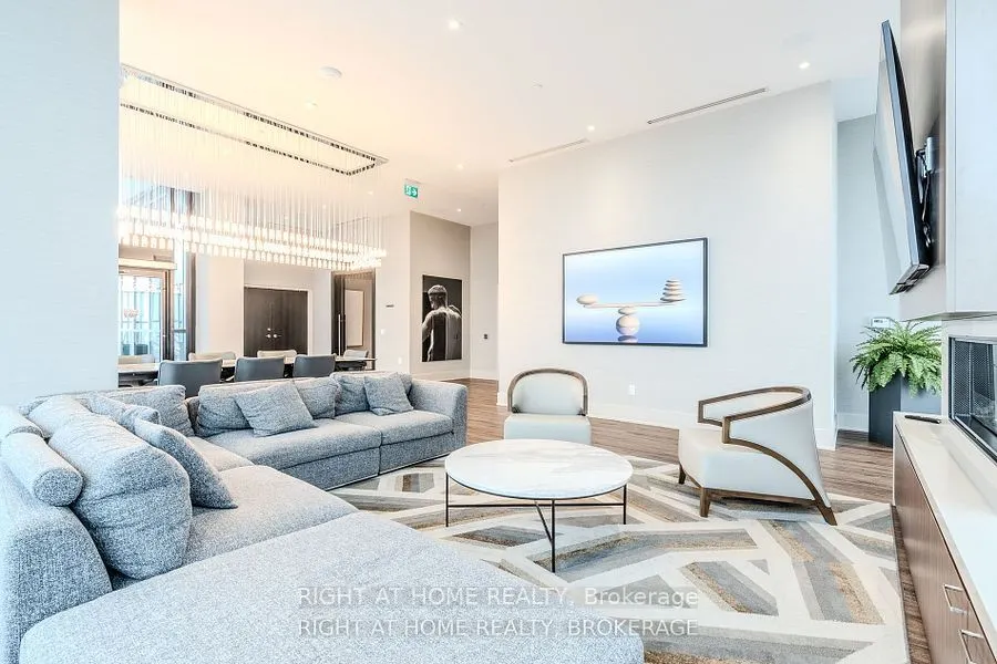 385 Winston Road #804