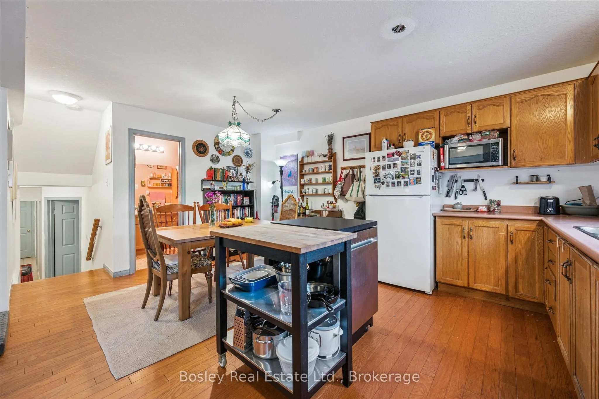 4 Hayward Crescent
