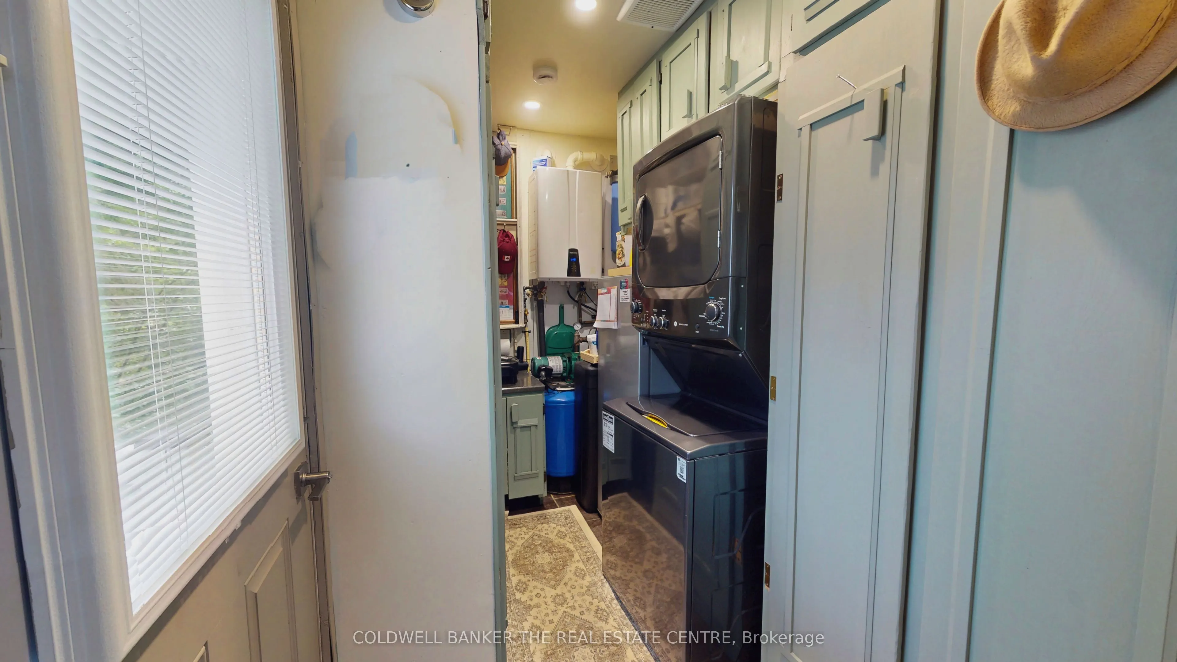 93 McGuire Beach Road
