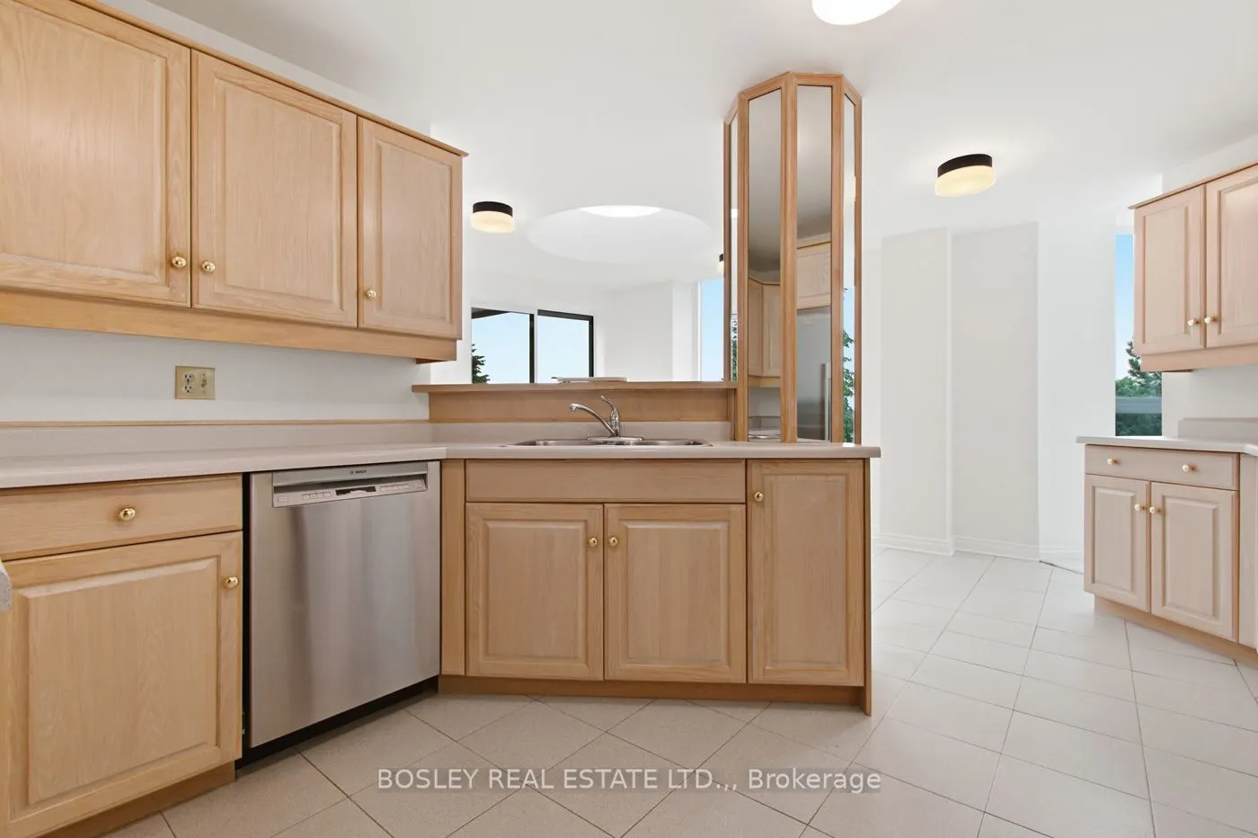 701 GENEVA Street #2604