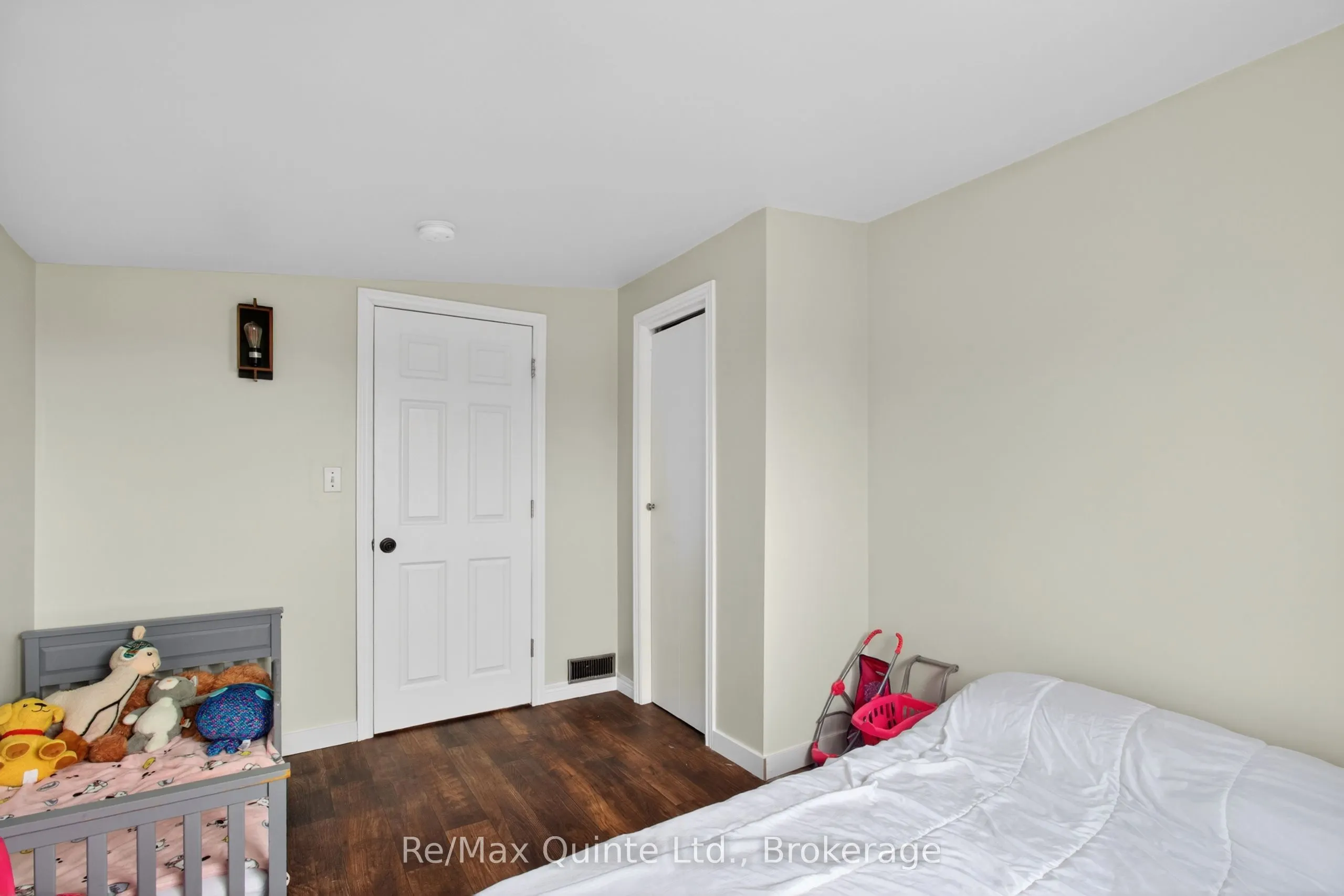 87 Sutherland Road