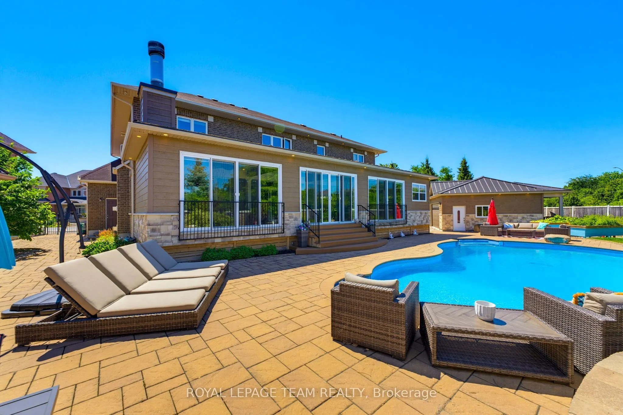 7 Tradewinds Drive