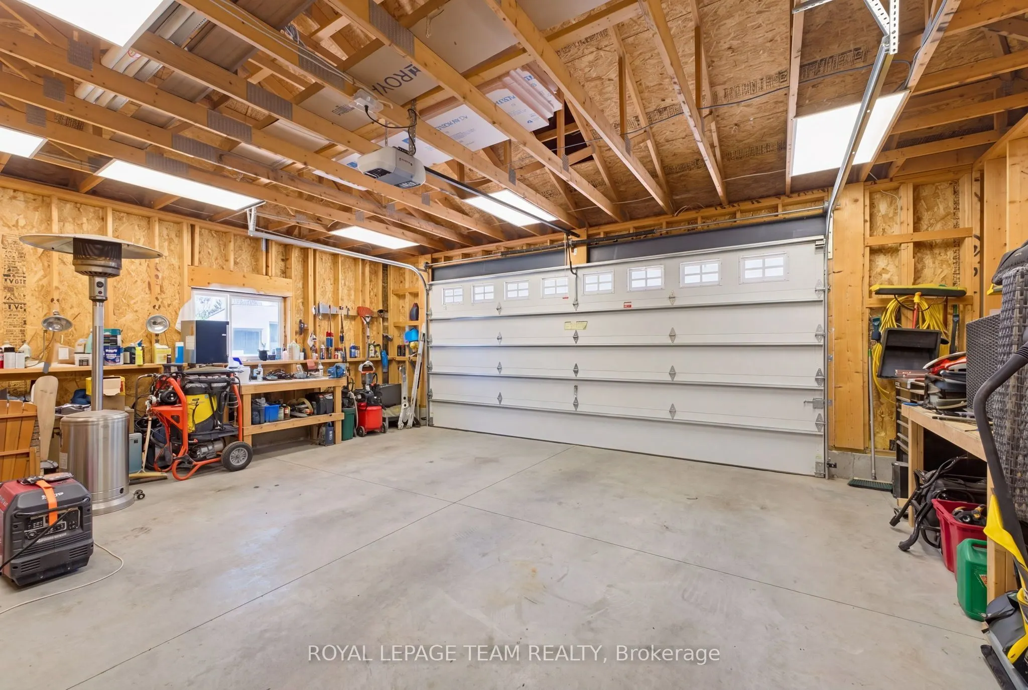 7 Tradewinds Drive