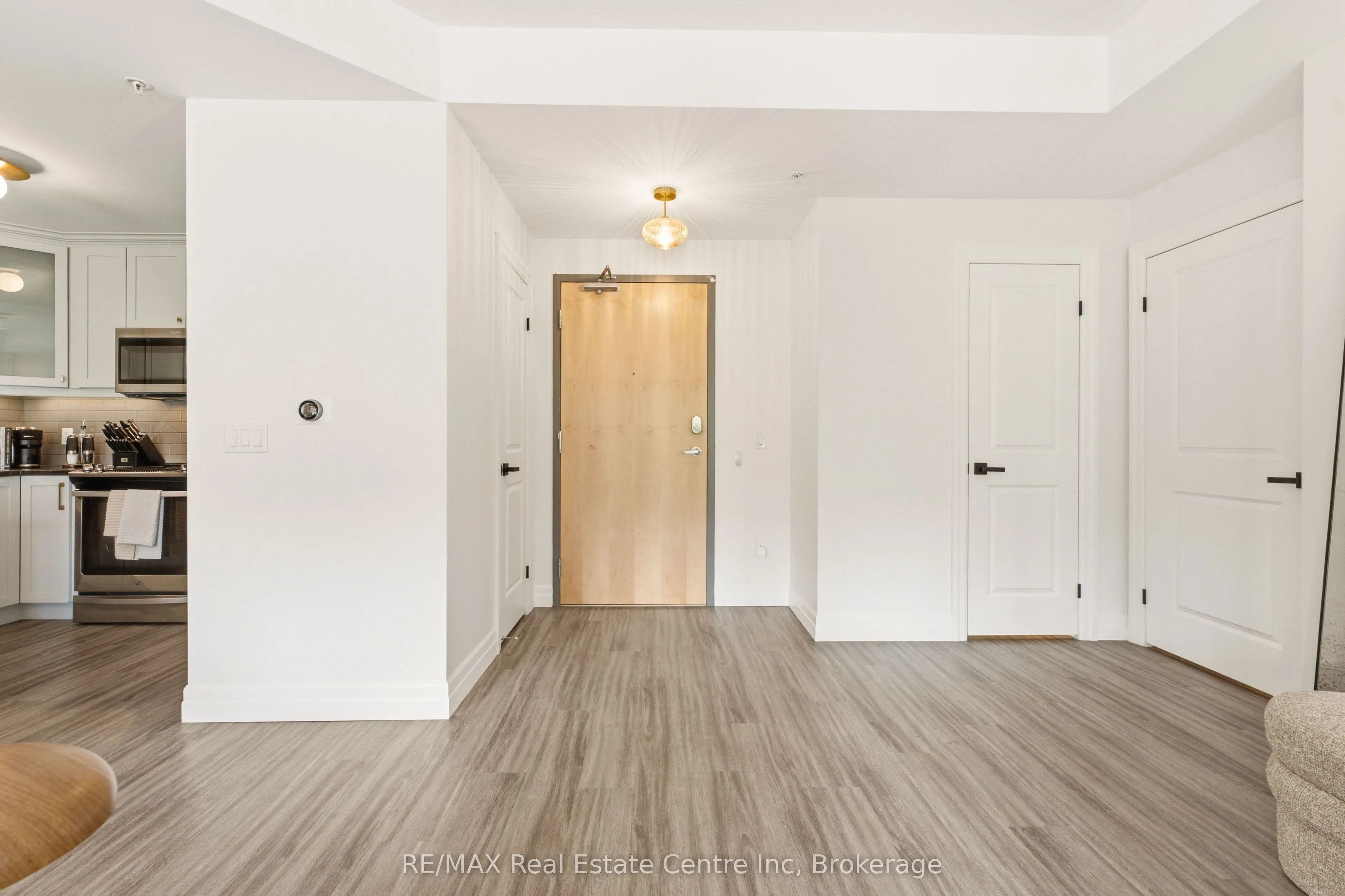 19 STUMPF Street #310