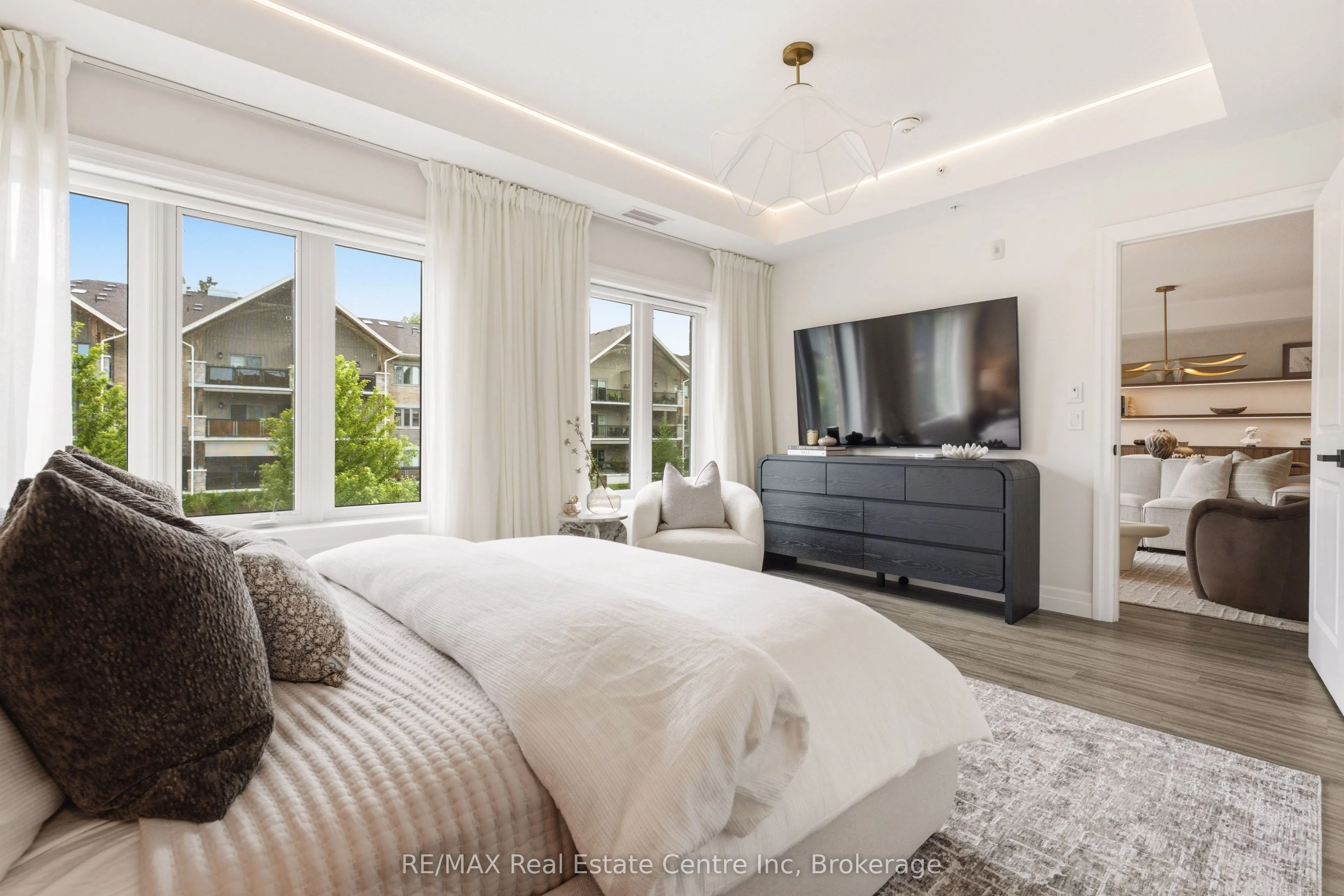 19 STUMPF Street #310