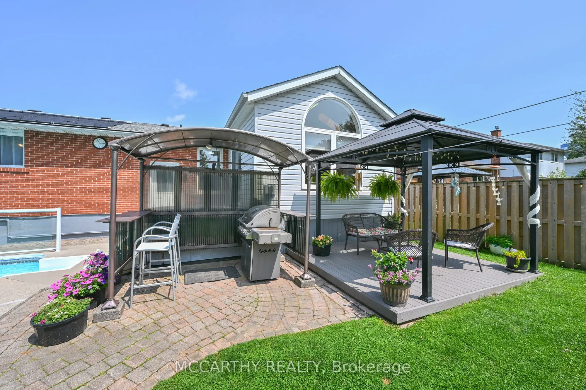 358 JELLY Street S