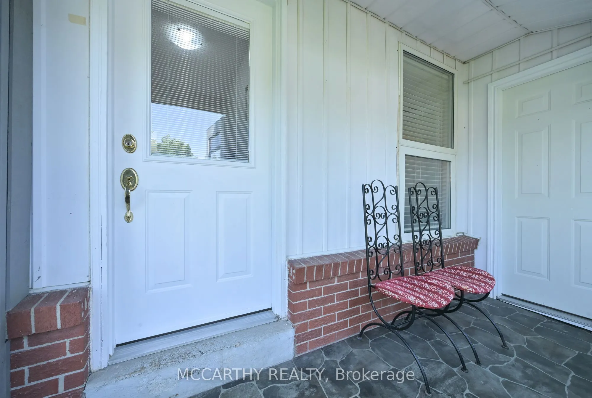 358 JELLY Street S