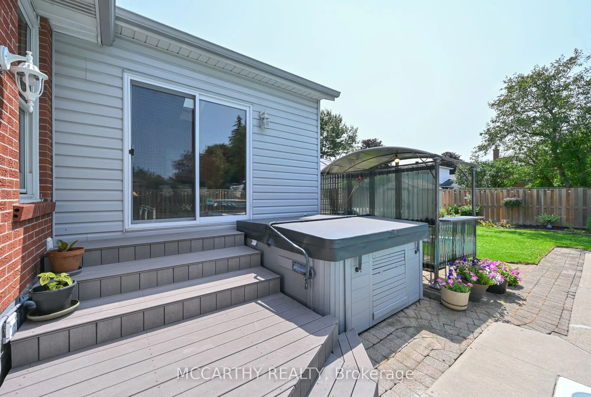 358 JELLY Street S