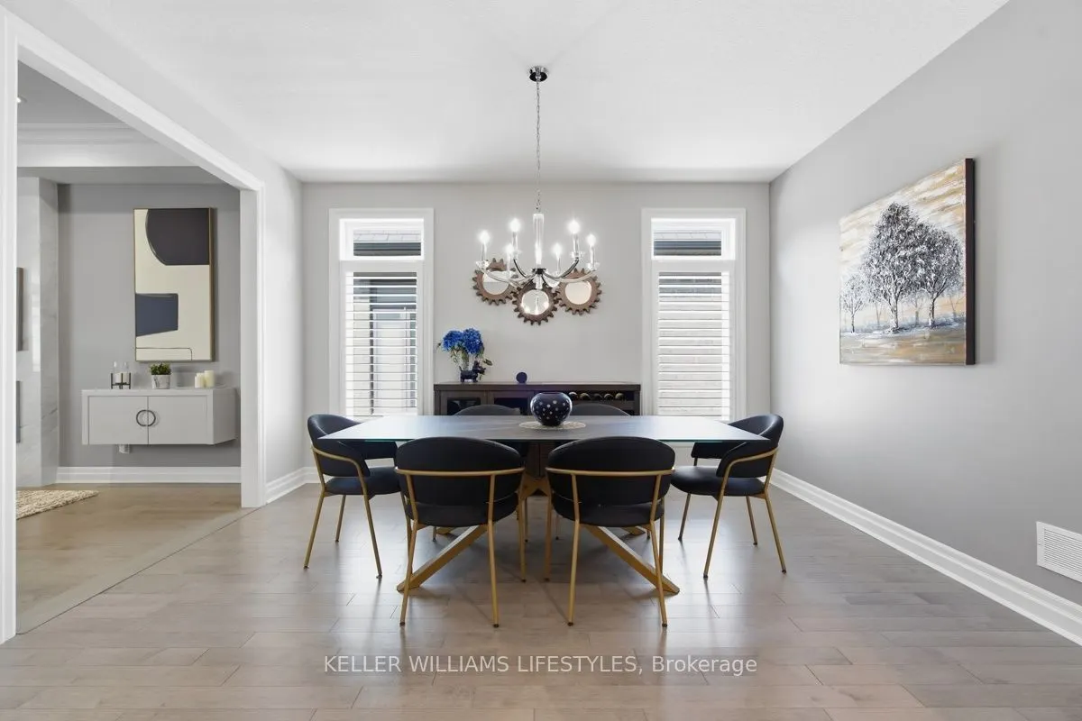 2290 Torrey Pines Way #3