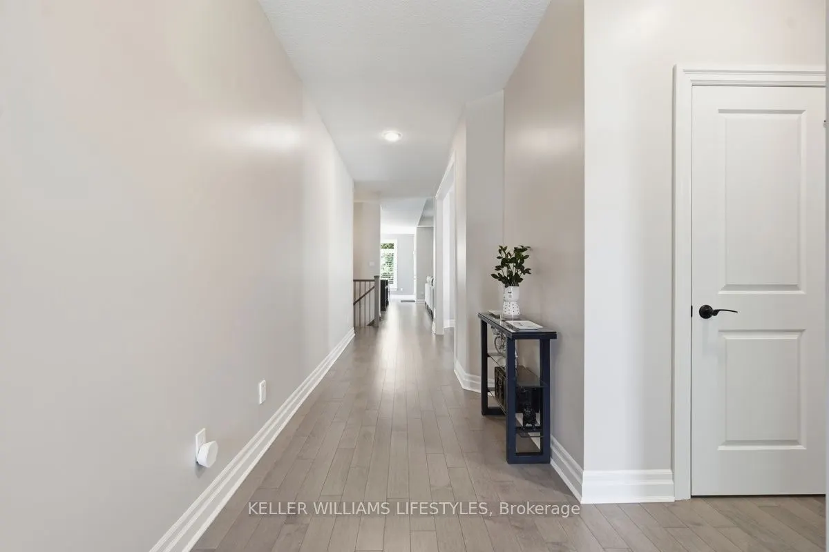 2290 Torrey Pines Way #3