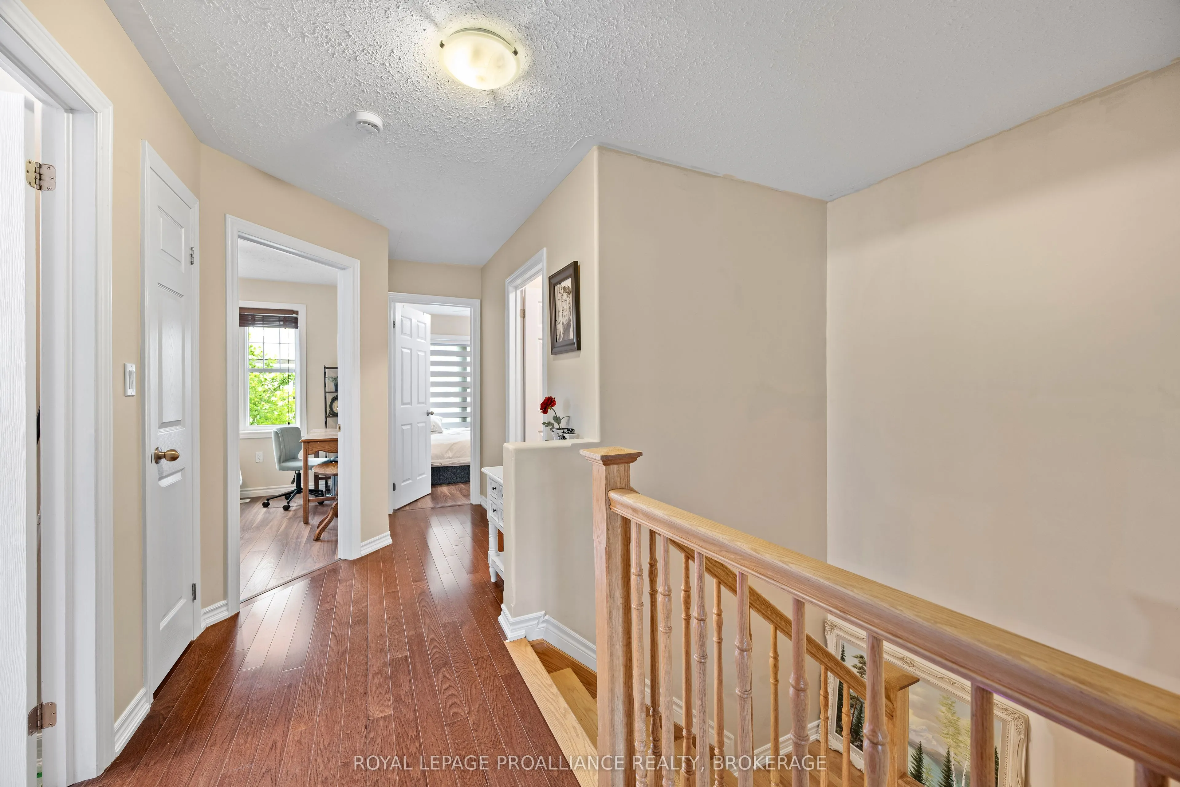 901 Ascot Lane