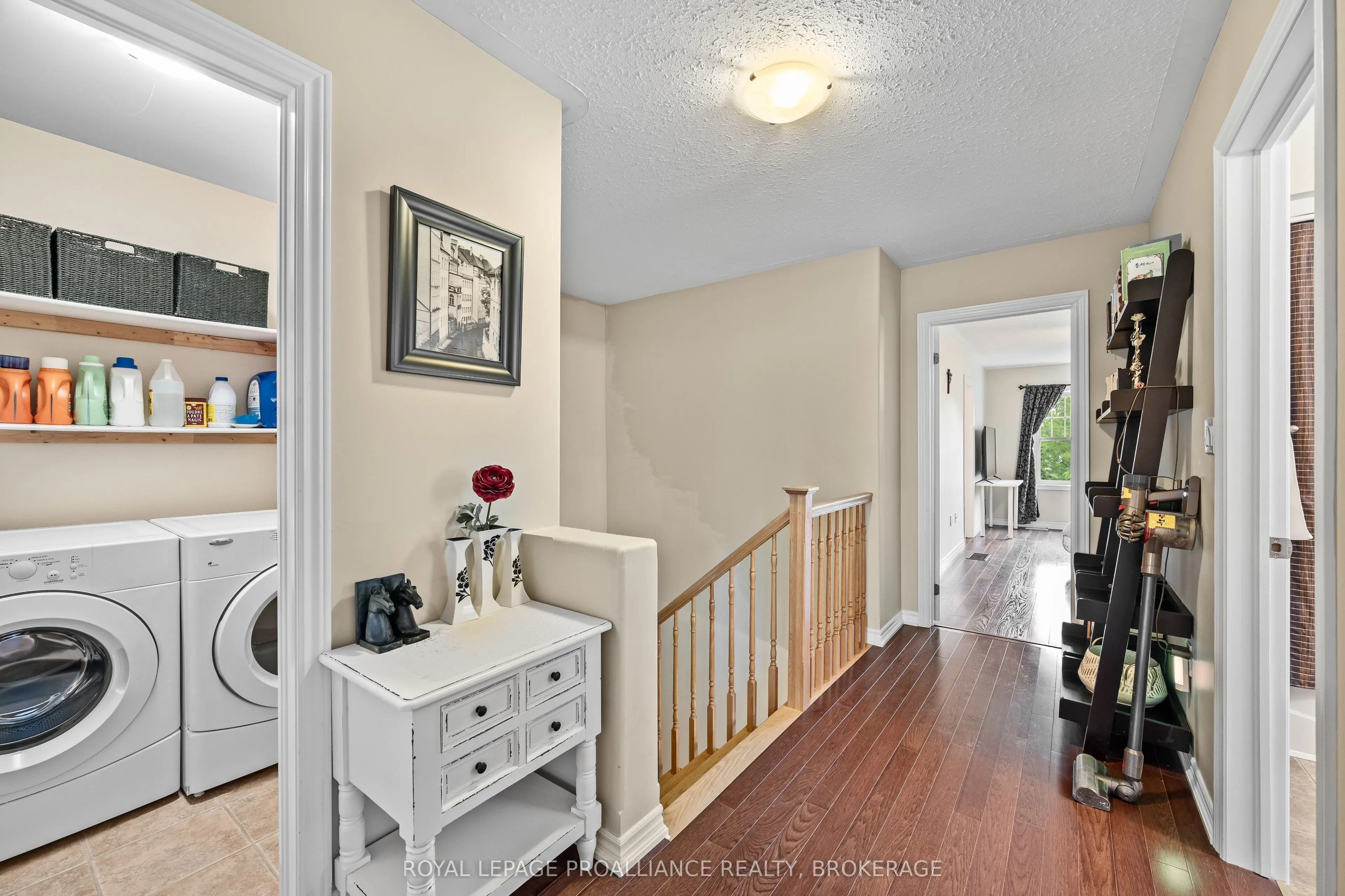 901 Ascot Lane