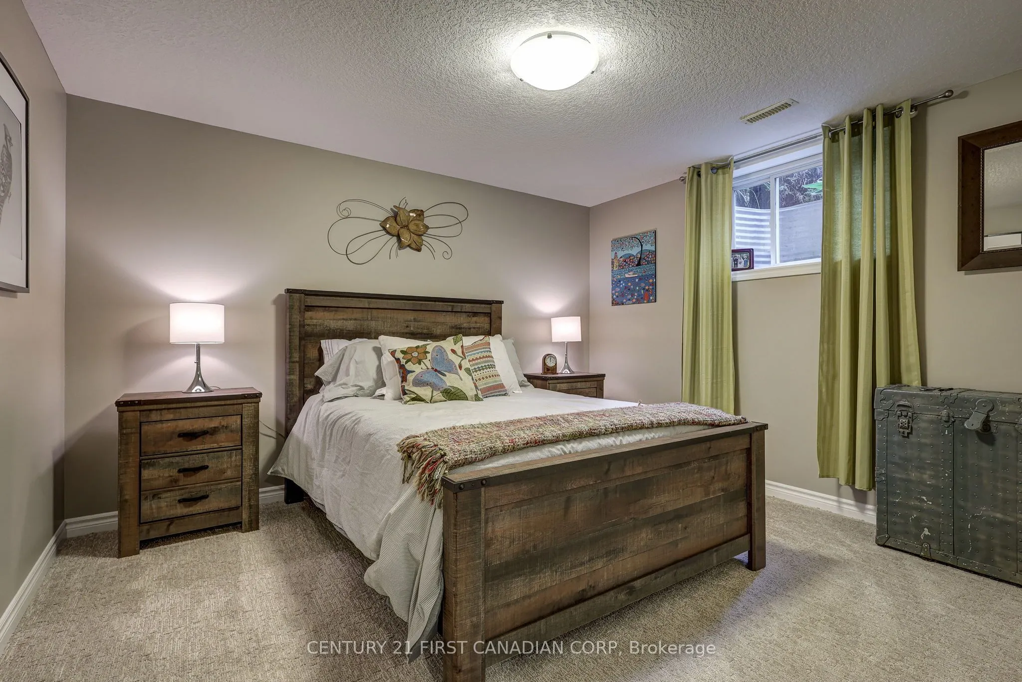 26 Cardinal Court