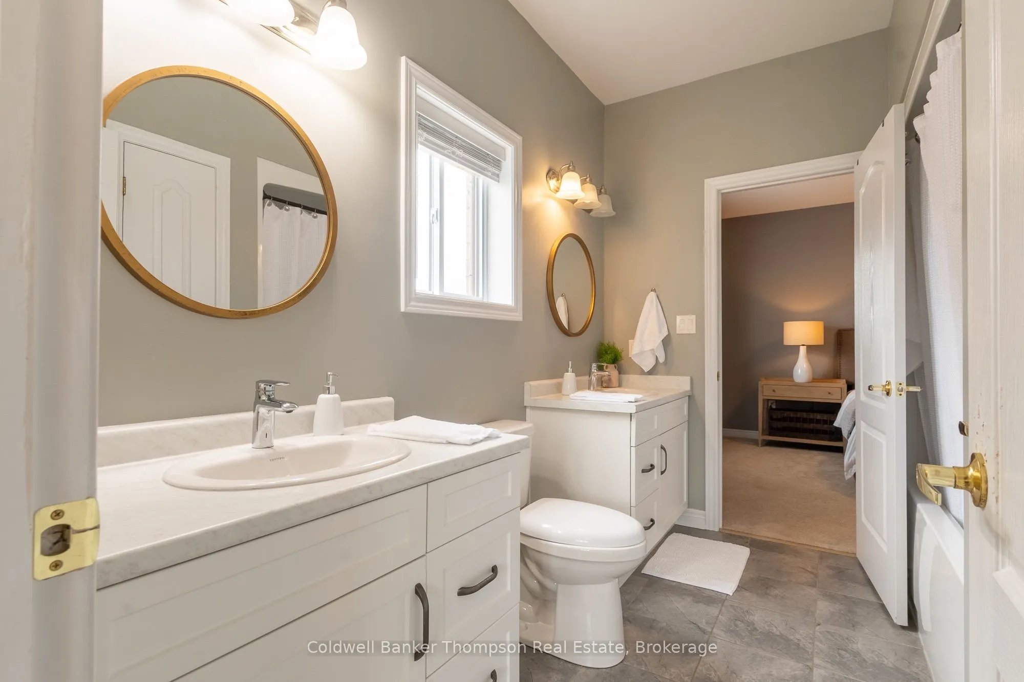 25 Woodstream Drive