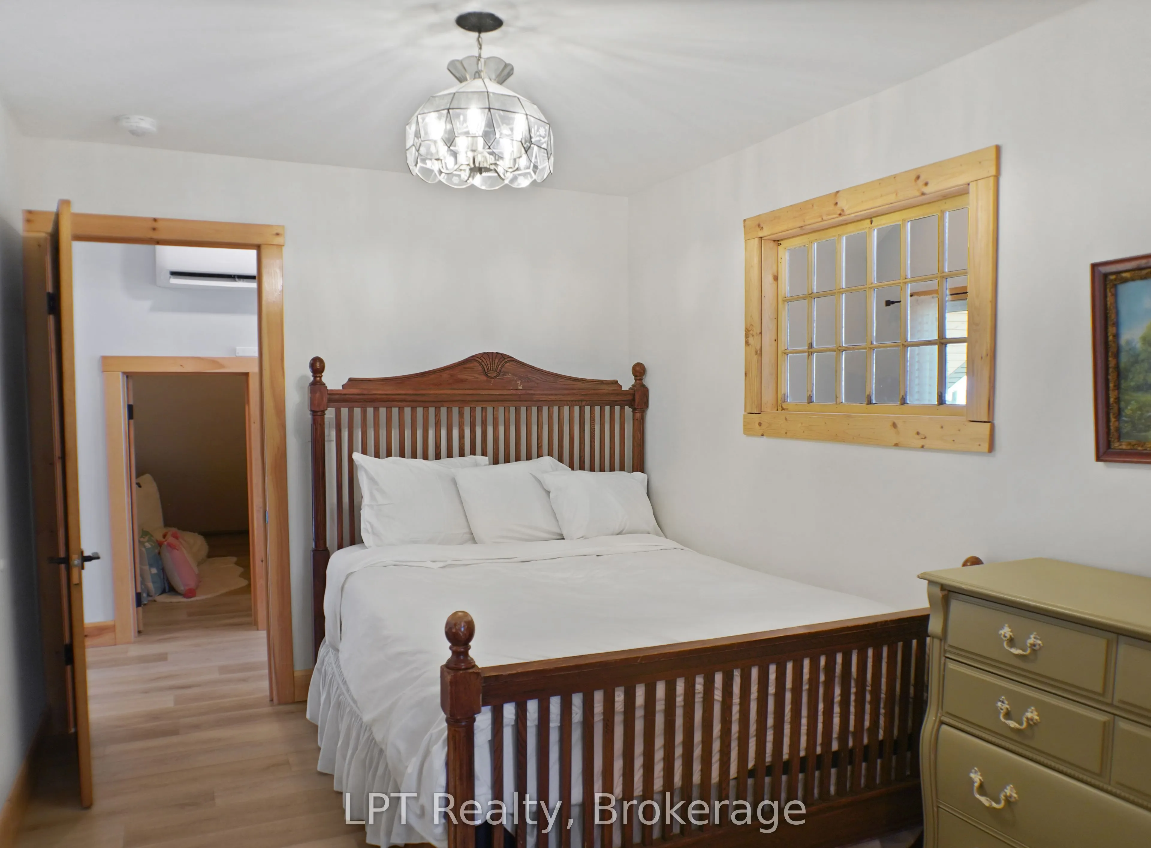 315 SHORELINE Avenue