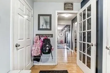 711 Osgoode Drive #17