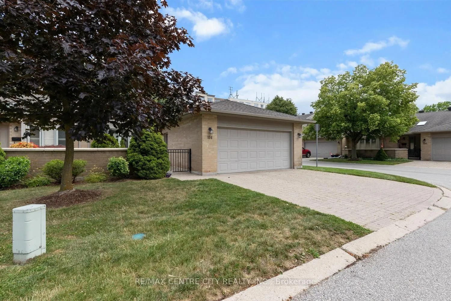1500 Richmond Street #104