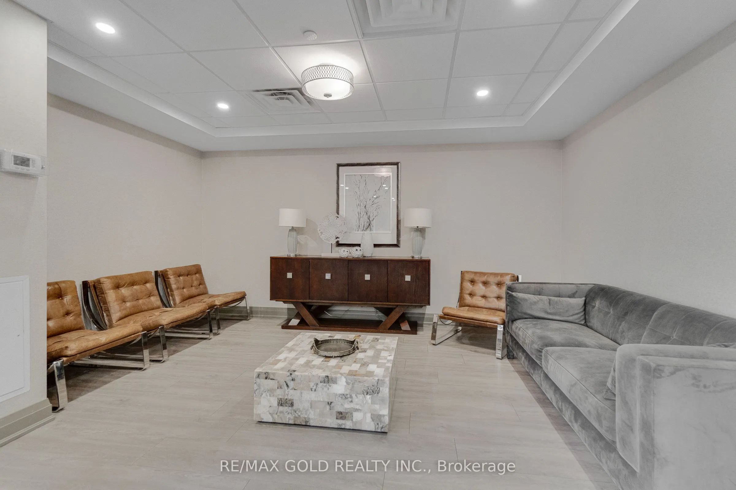101 Shoreview Place #502