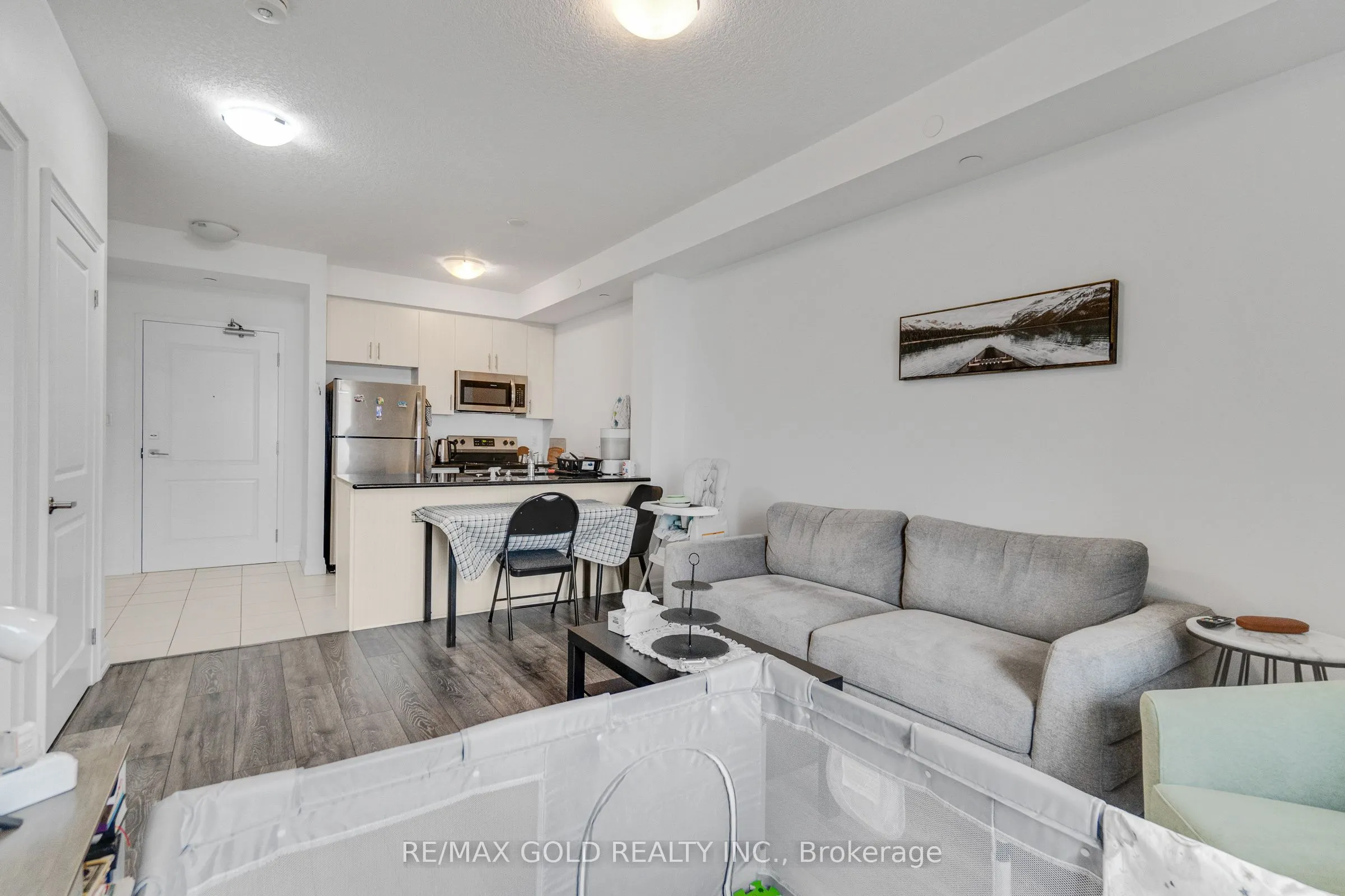 101 Shoreview Place #502
