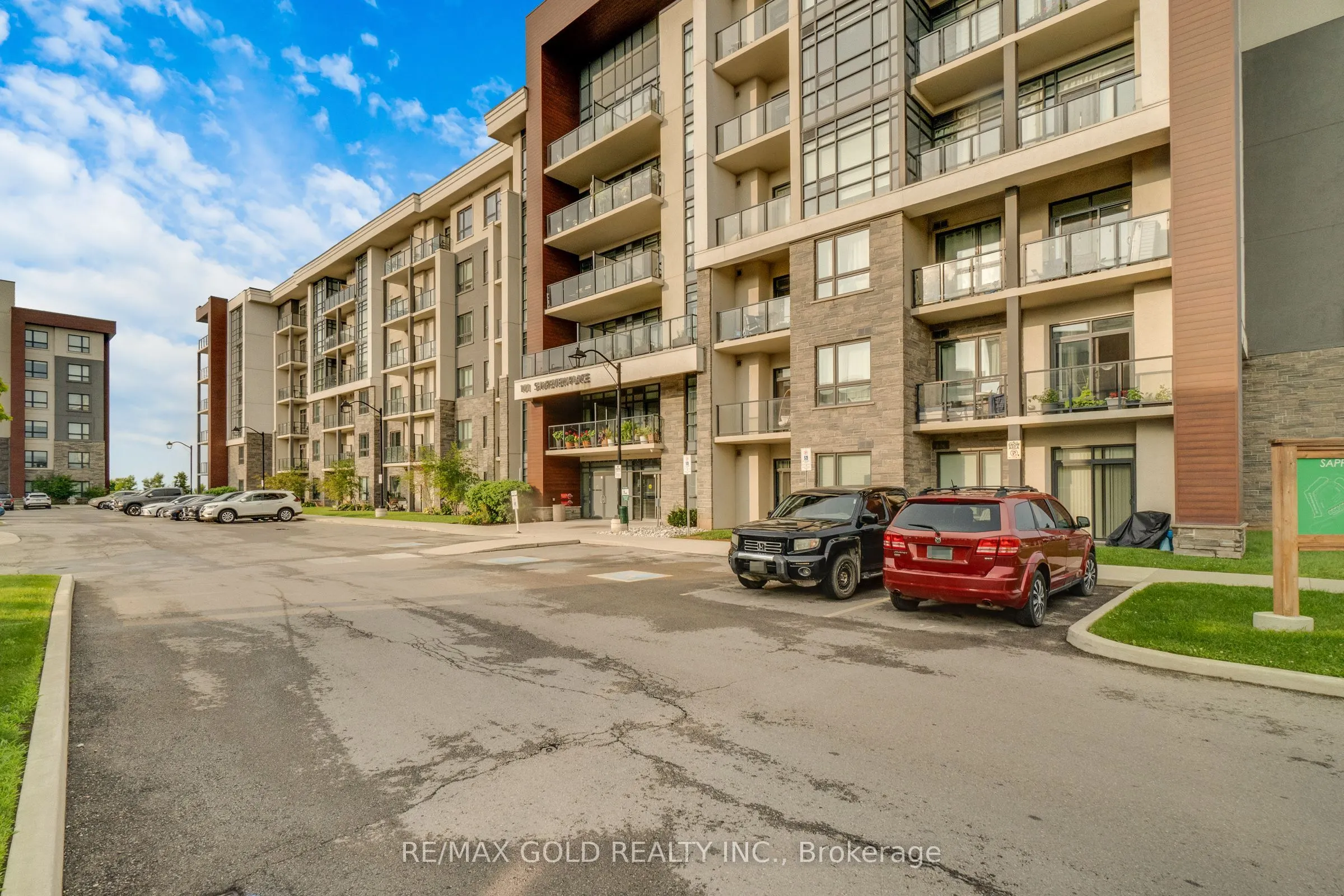 101 Shoreview Place #502