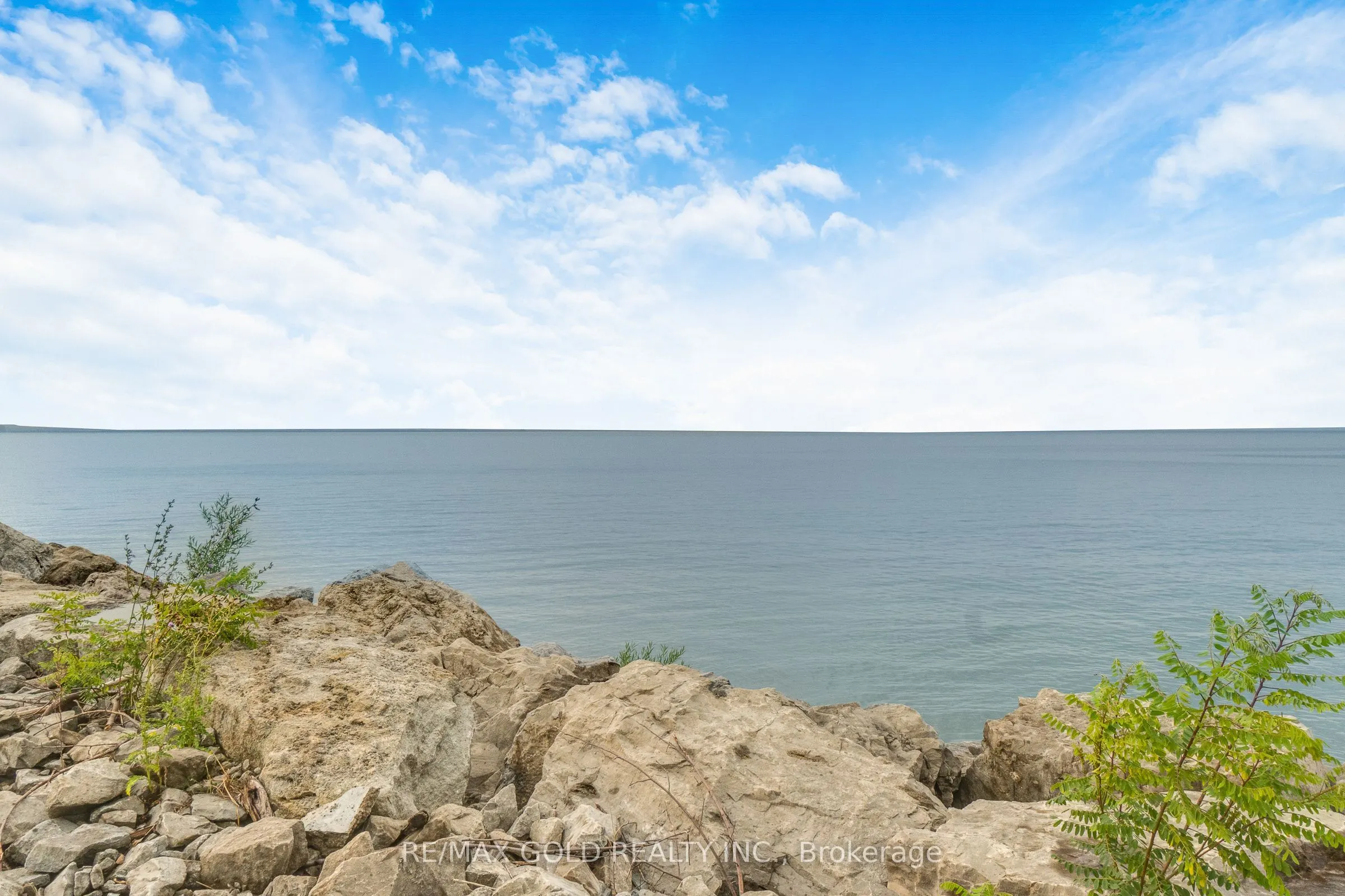 101 Shoreview Place #502