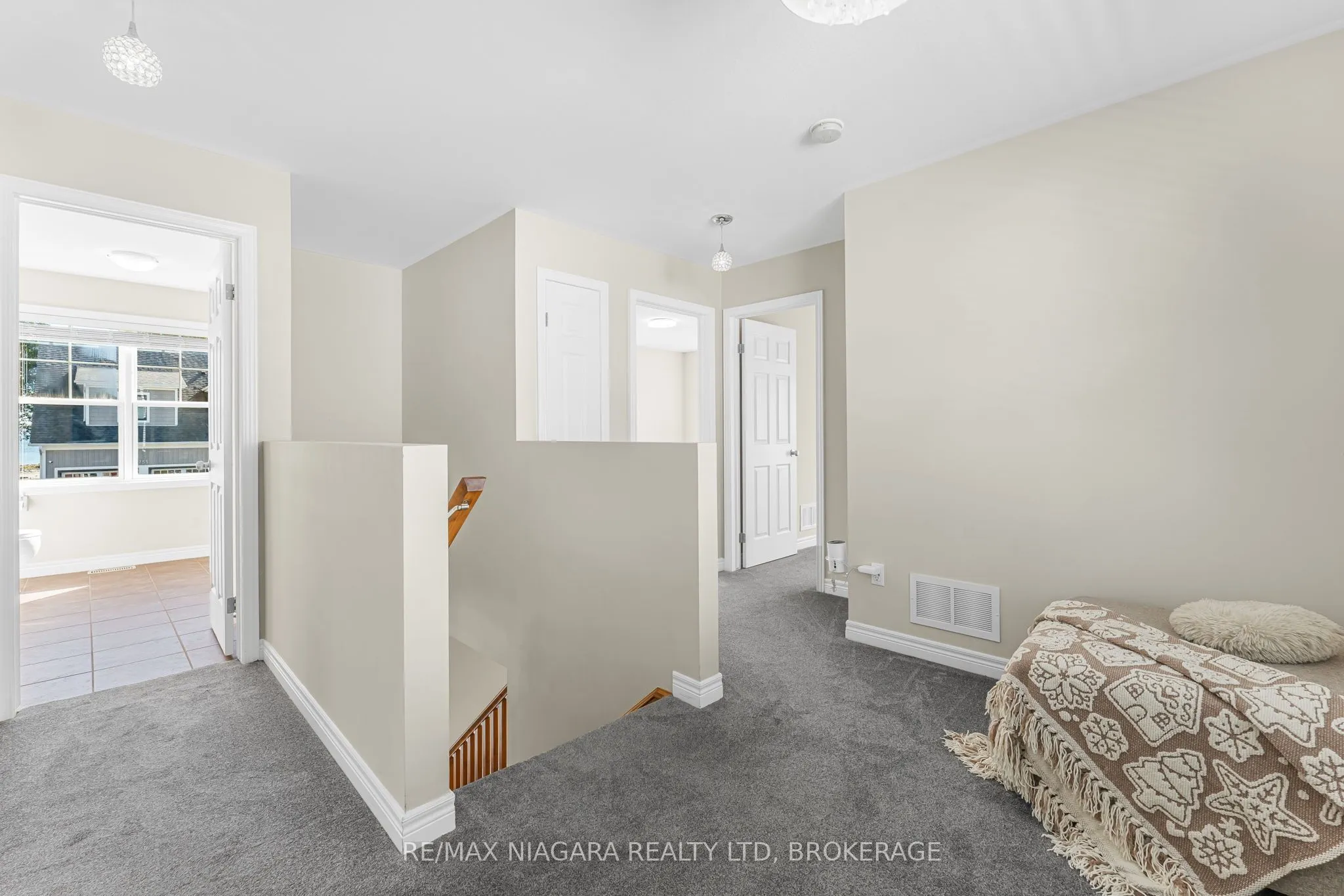 750 Lakeshore Road