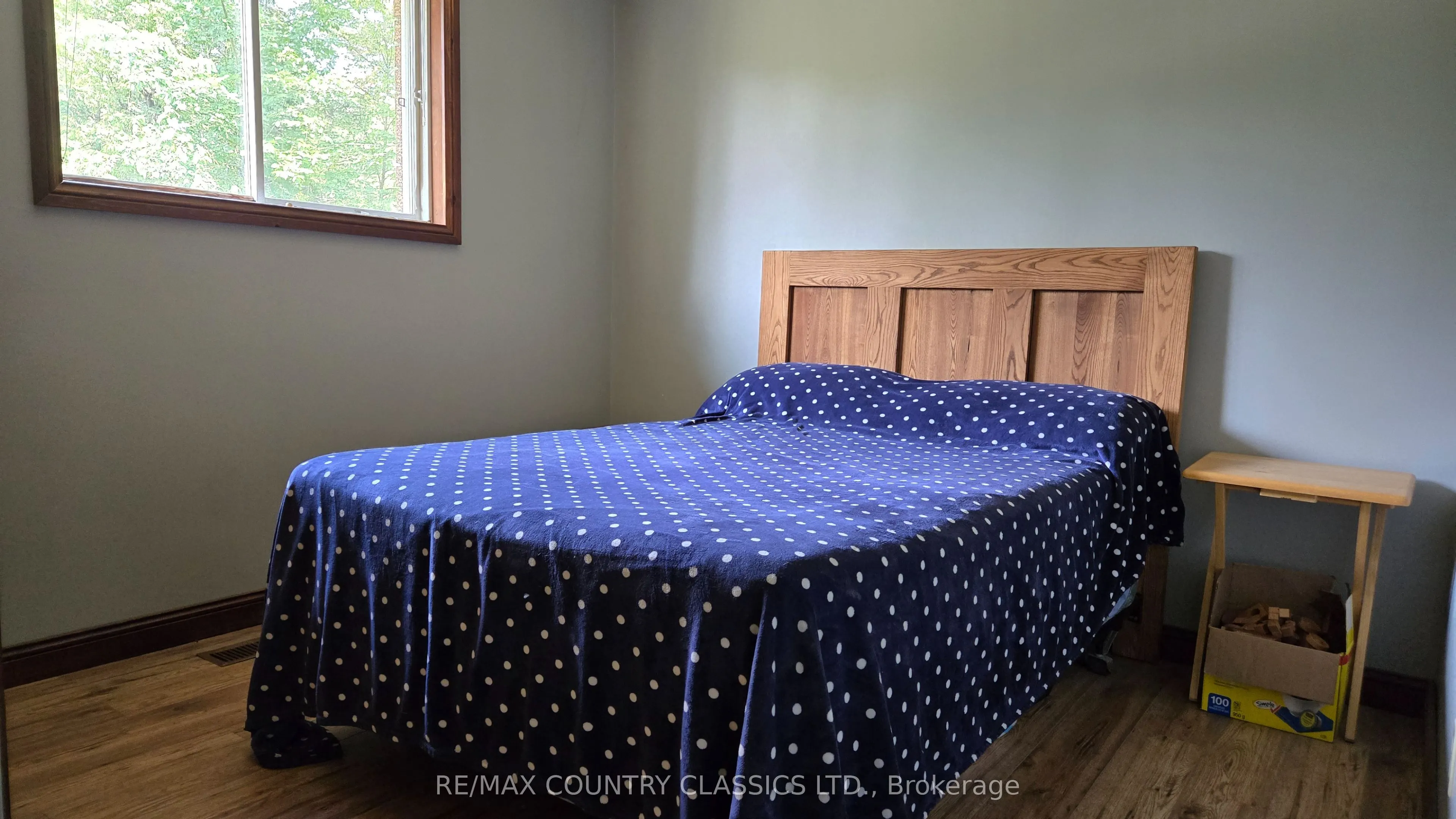 2445 Old Hastings Road