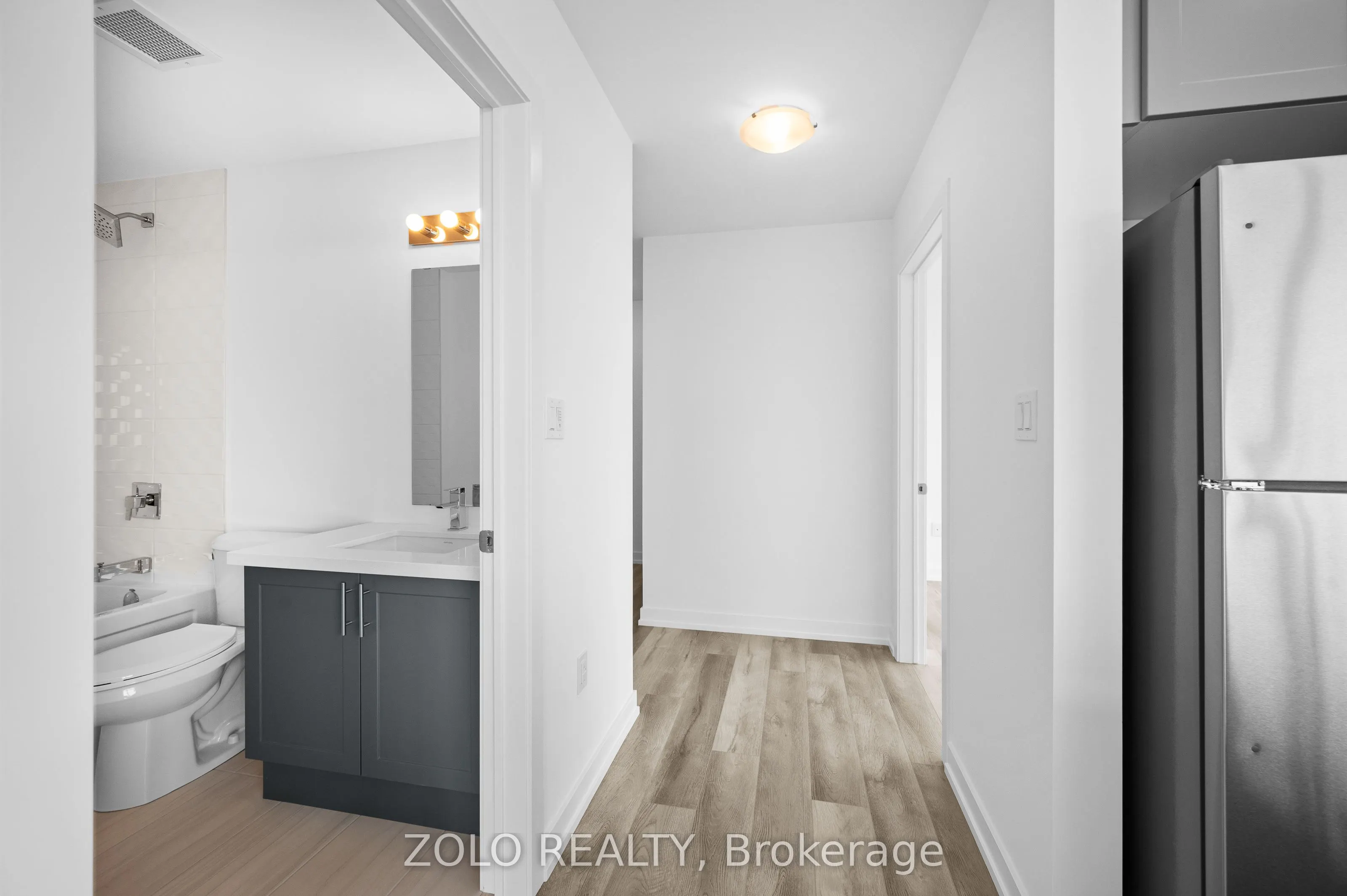 470 Dundas Street E #1011