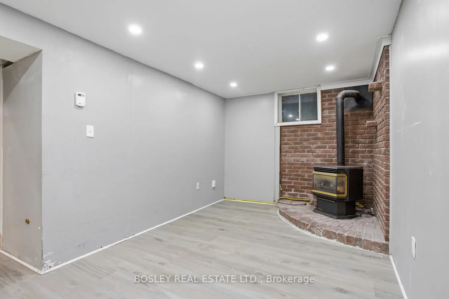 32A Crossley Drive
