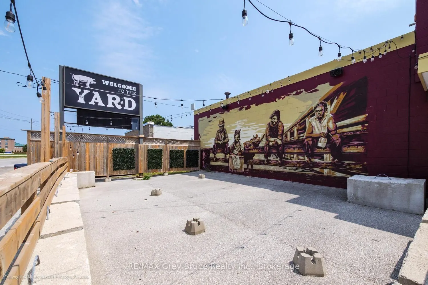 1603 2nd Avenue E