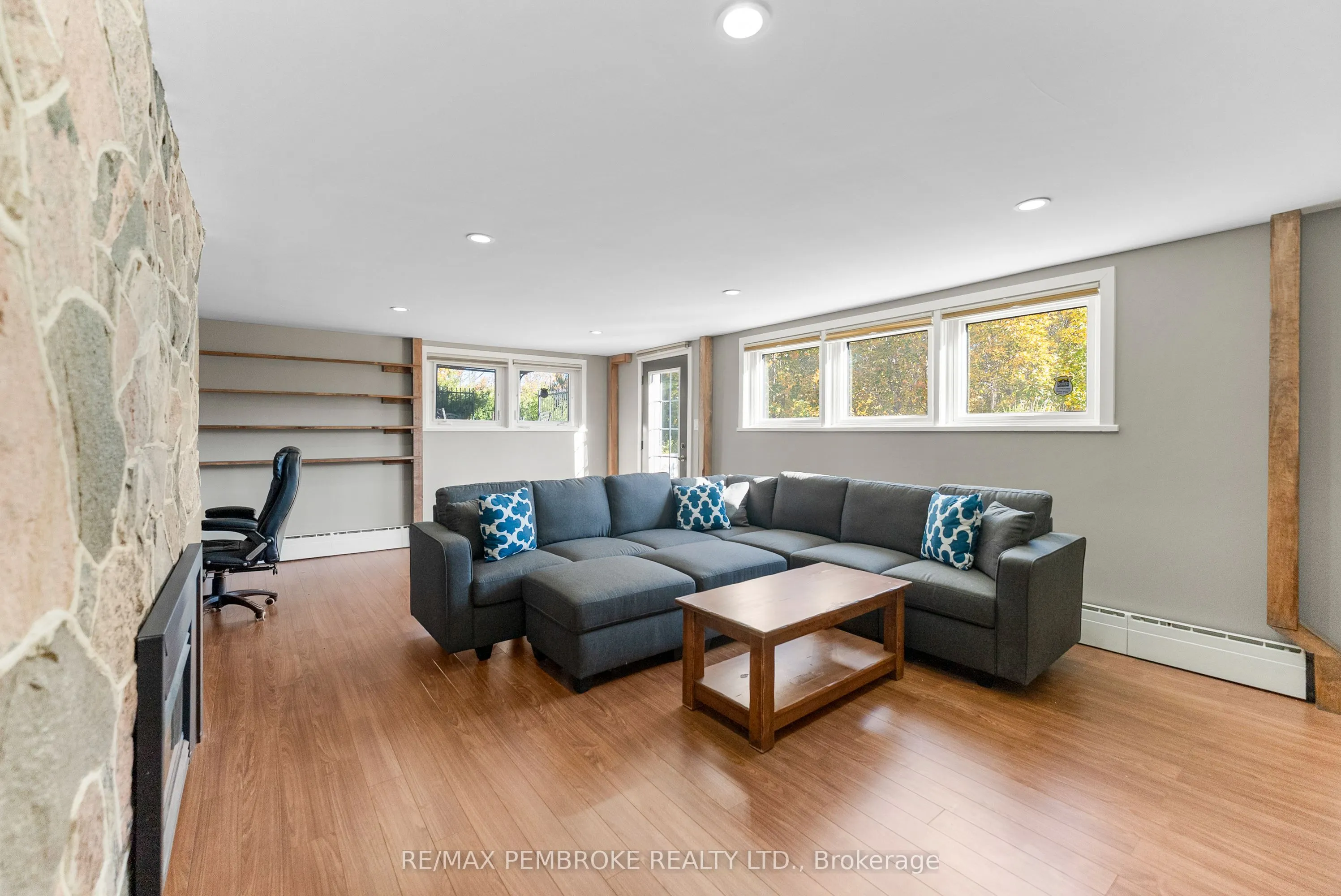 235 Broadview Drive