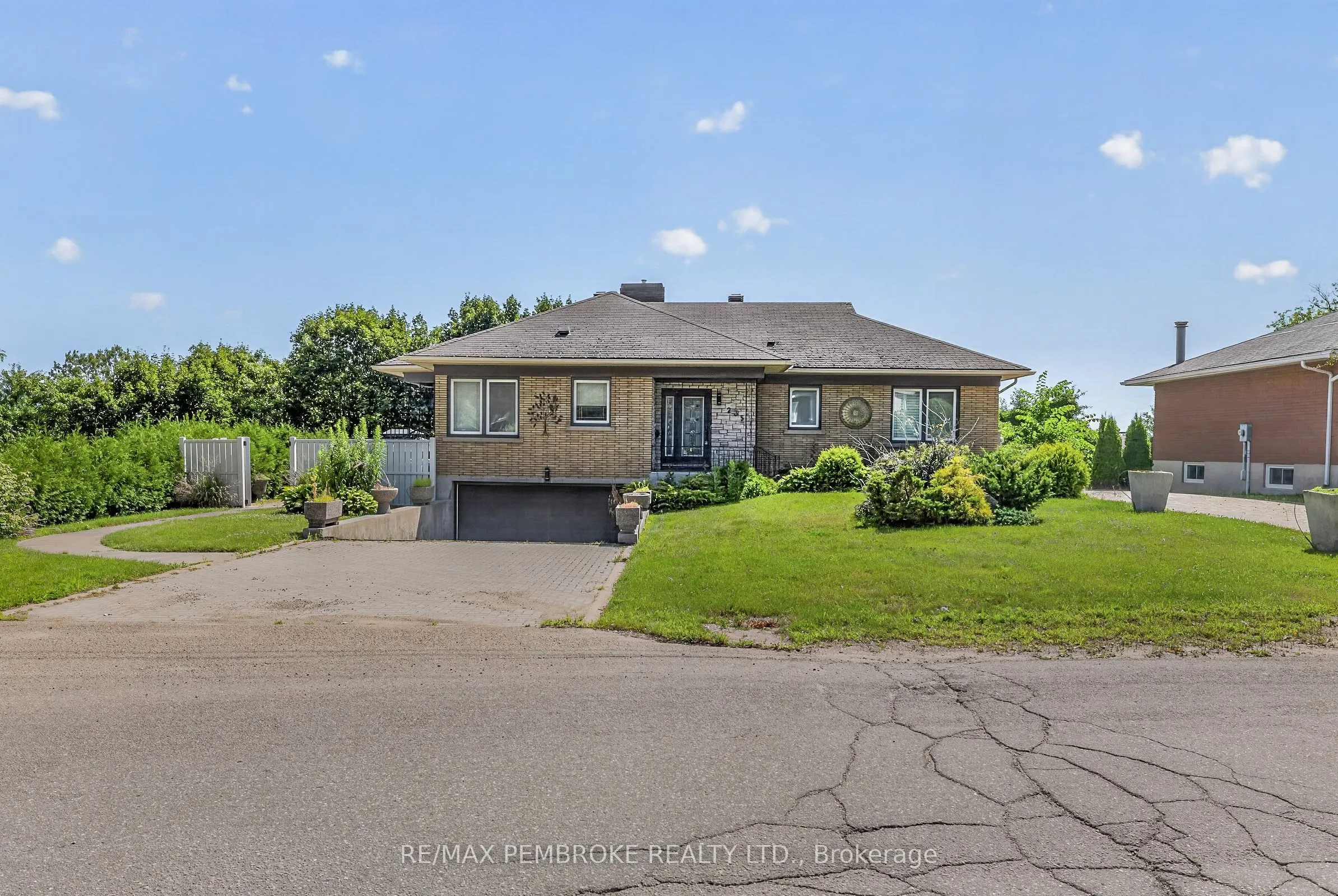 235 Broadview Drive