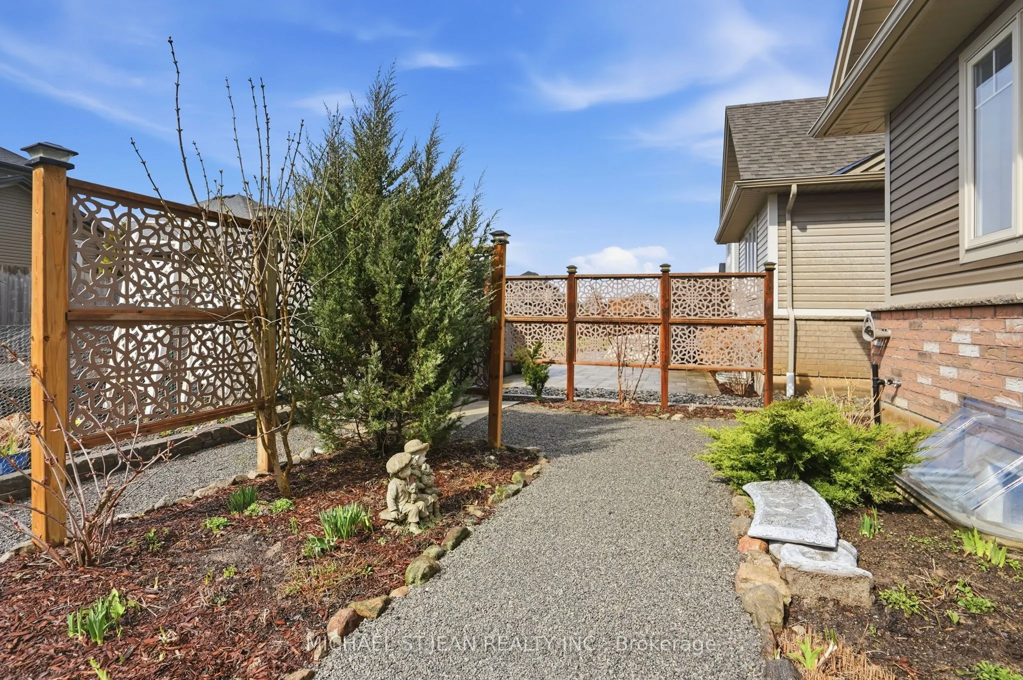 104 Anastasia Boulevard