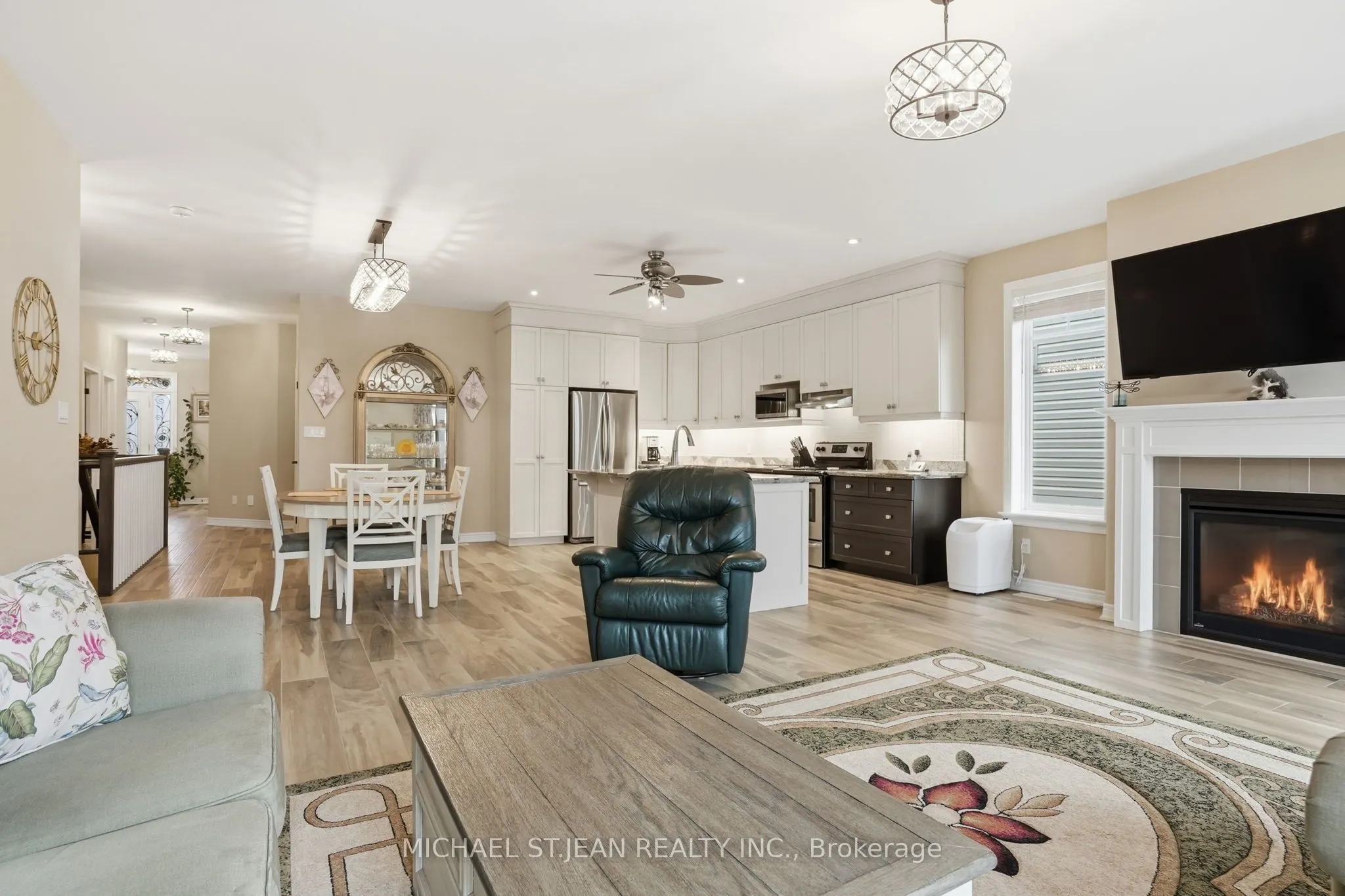 104 Anastasia Boulevard