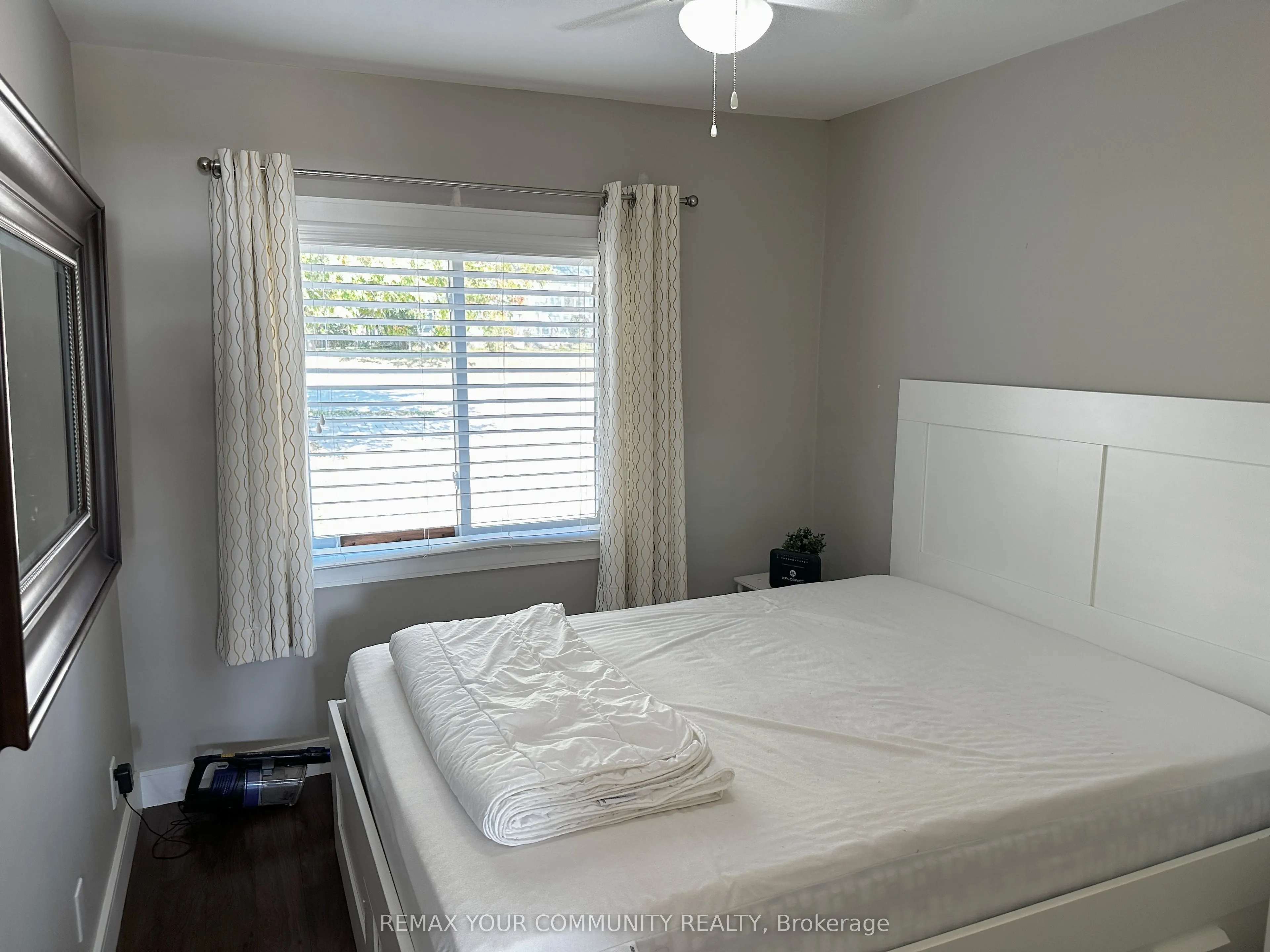 17 Price Street W
