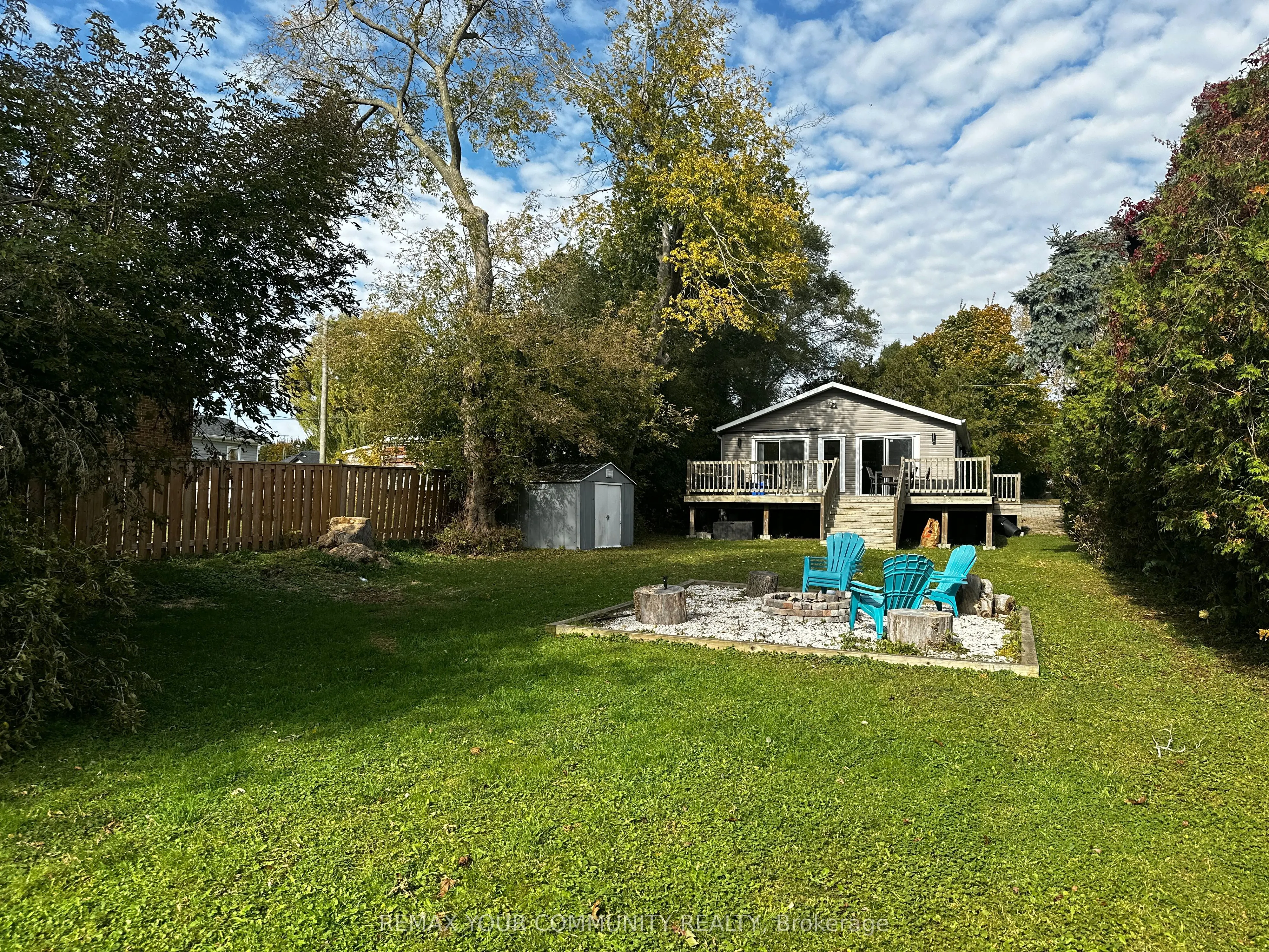 17 Price Street W