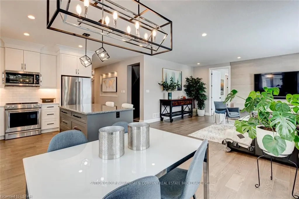 60 ALLISTER Drive #Lot#100
