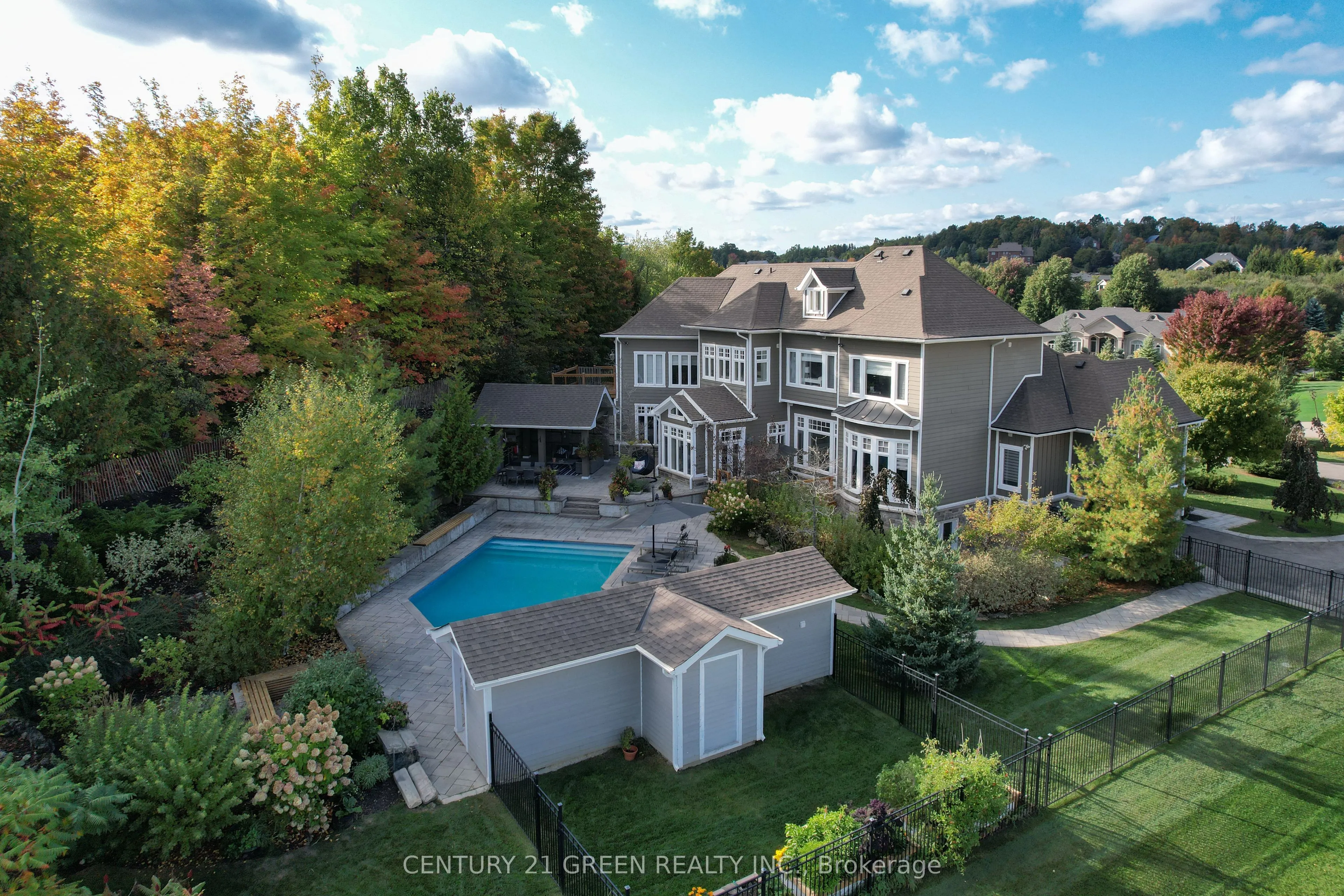 39 Brookhaven Crescent