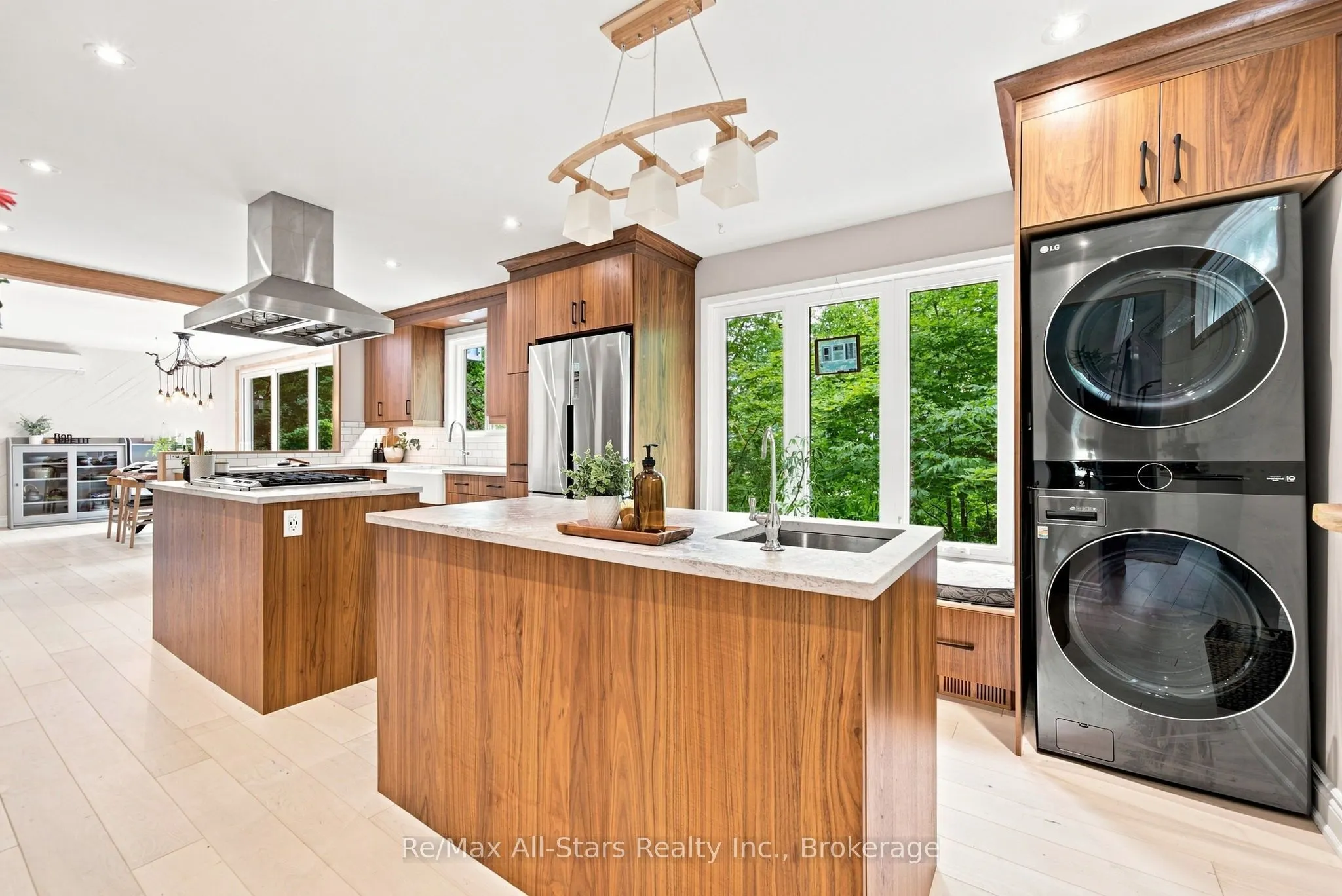 21671 Brunon Avenue