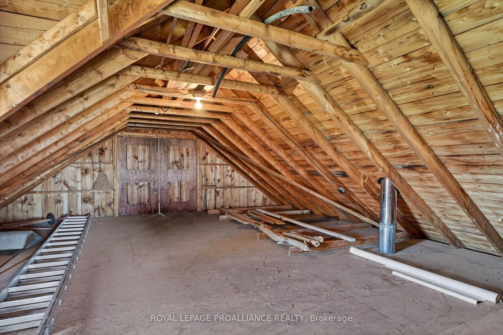1285 Brealey Drive