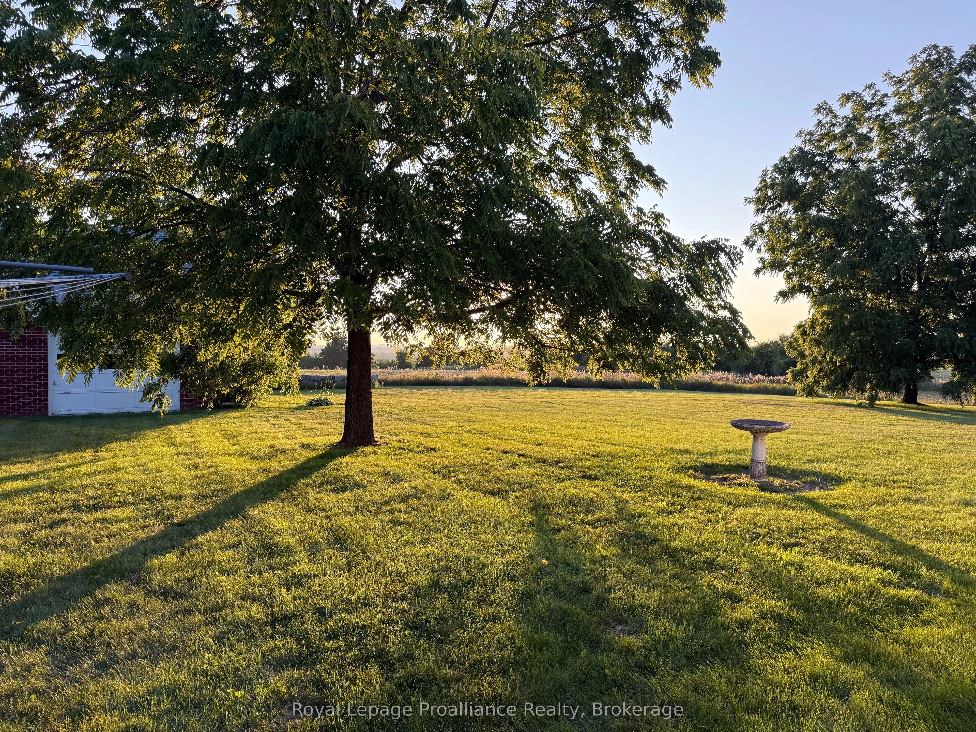 1285 Brealey Drive