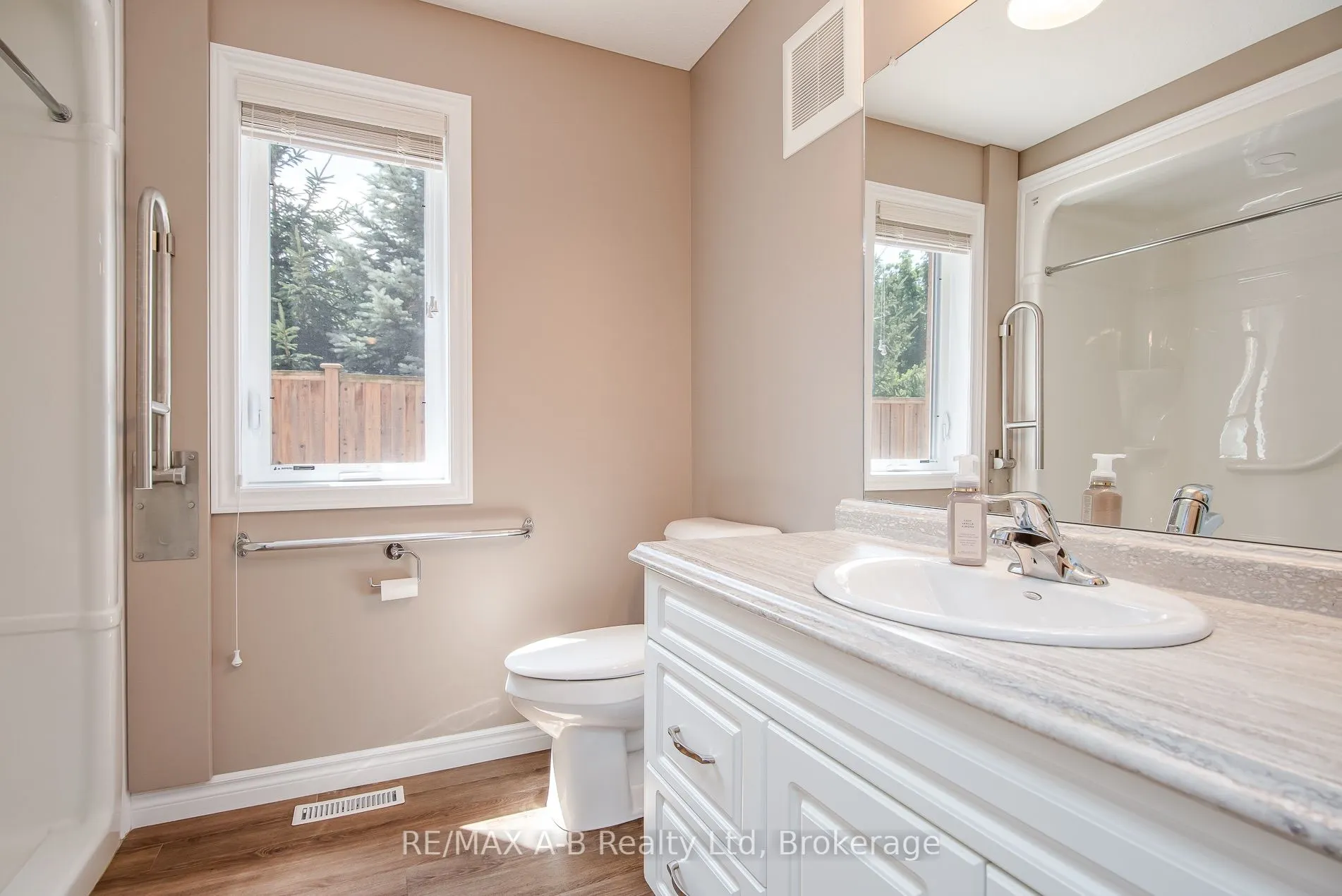 148 Borden Street #1